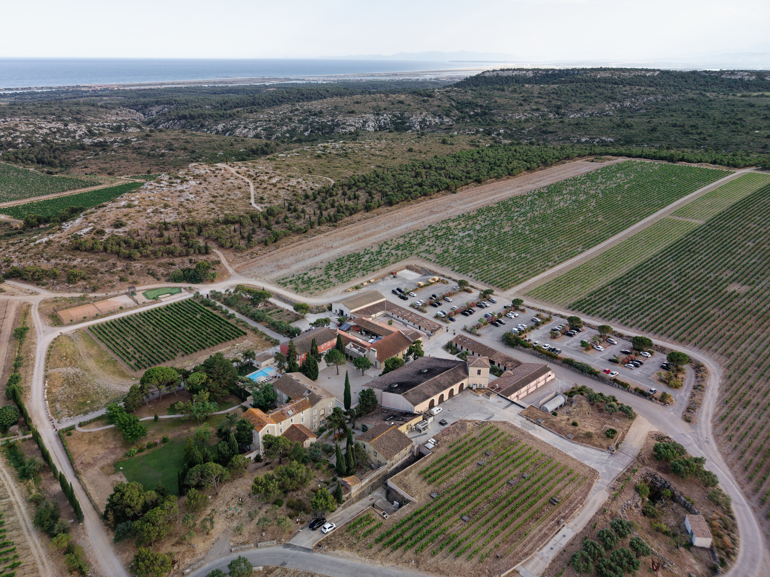 Wedding at Château L’Hospitalet in Narbonne, France. Destination Wedding Photographer — Nikita Burtsev