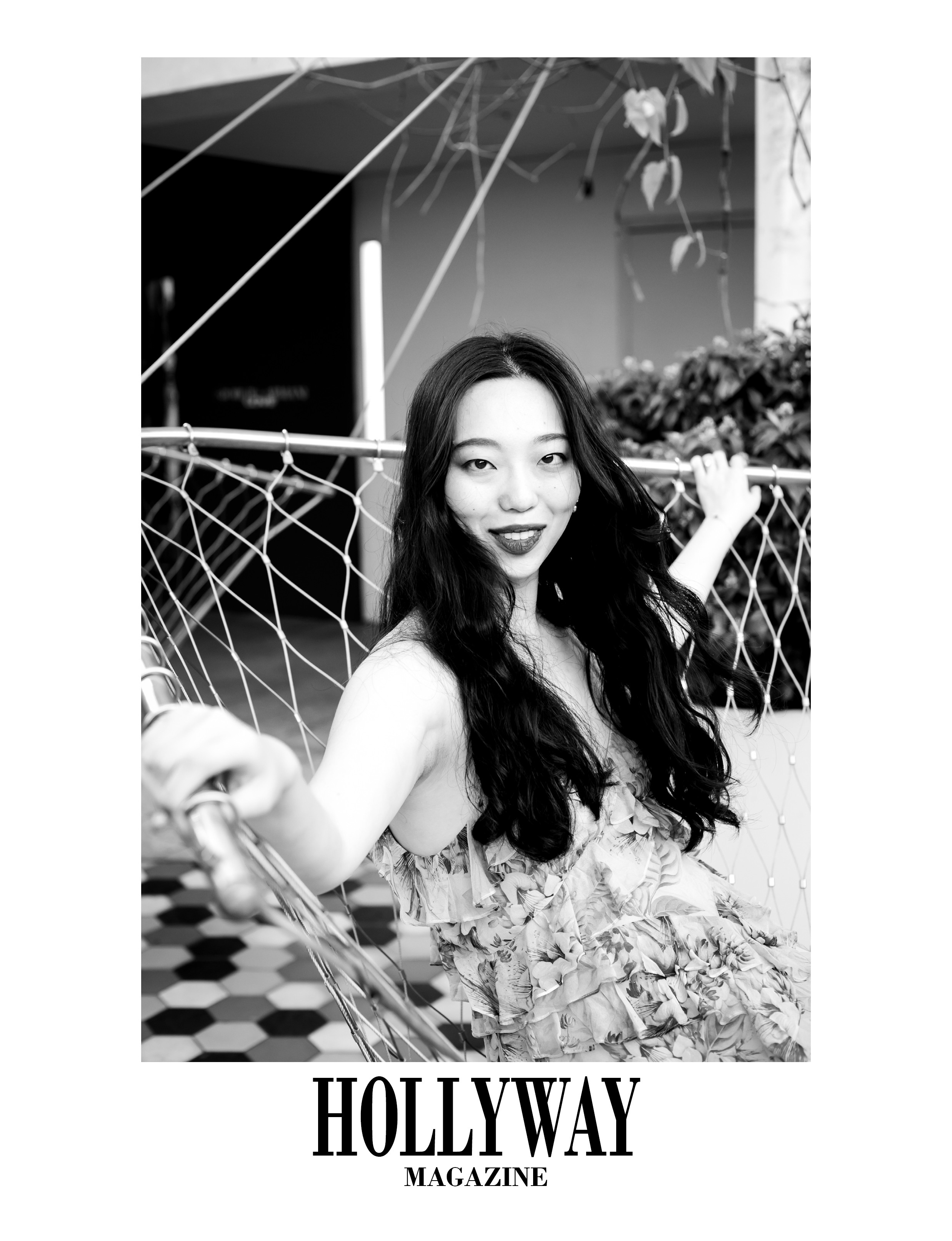 HOLLYWAY June 2023. Portrait and graduation photographer Marina Simanava