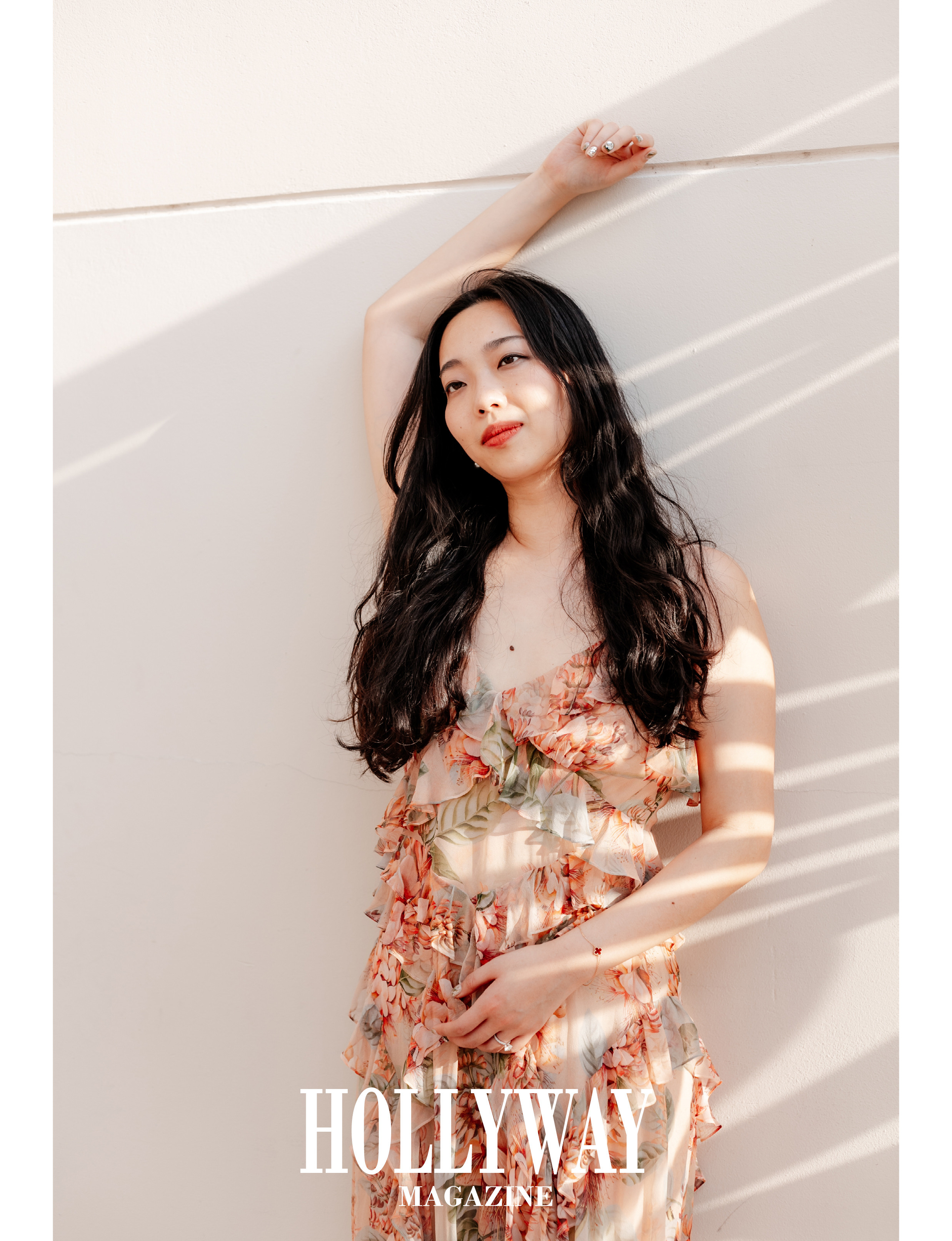 HOLLYWAY June 2023. Portrait and graduation photographer Marina Simanava