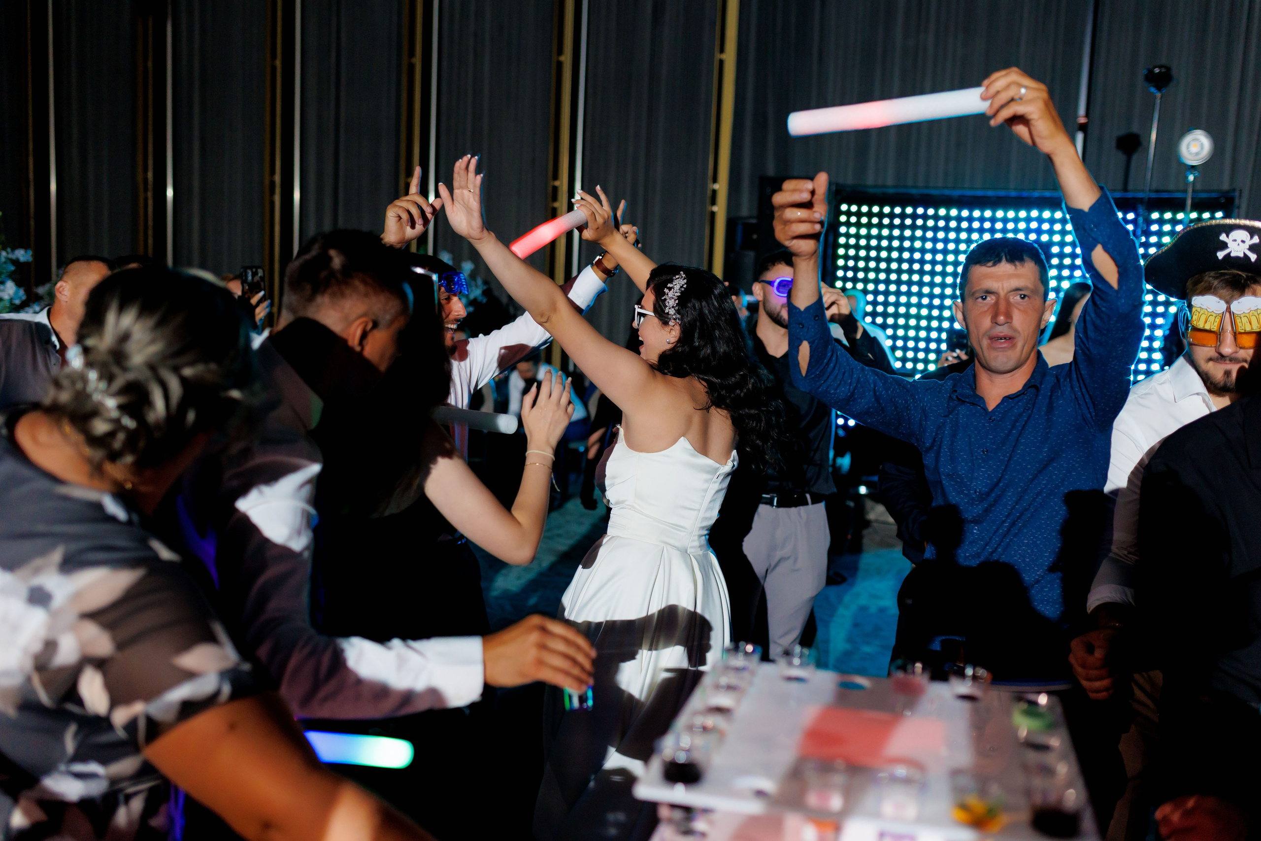 Nunta Nicoleta & Răzvan | Fotografie & Videografie Profesională. Servicii foto-video profesionale, pentru momente de neuitat