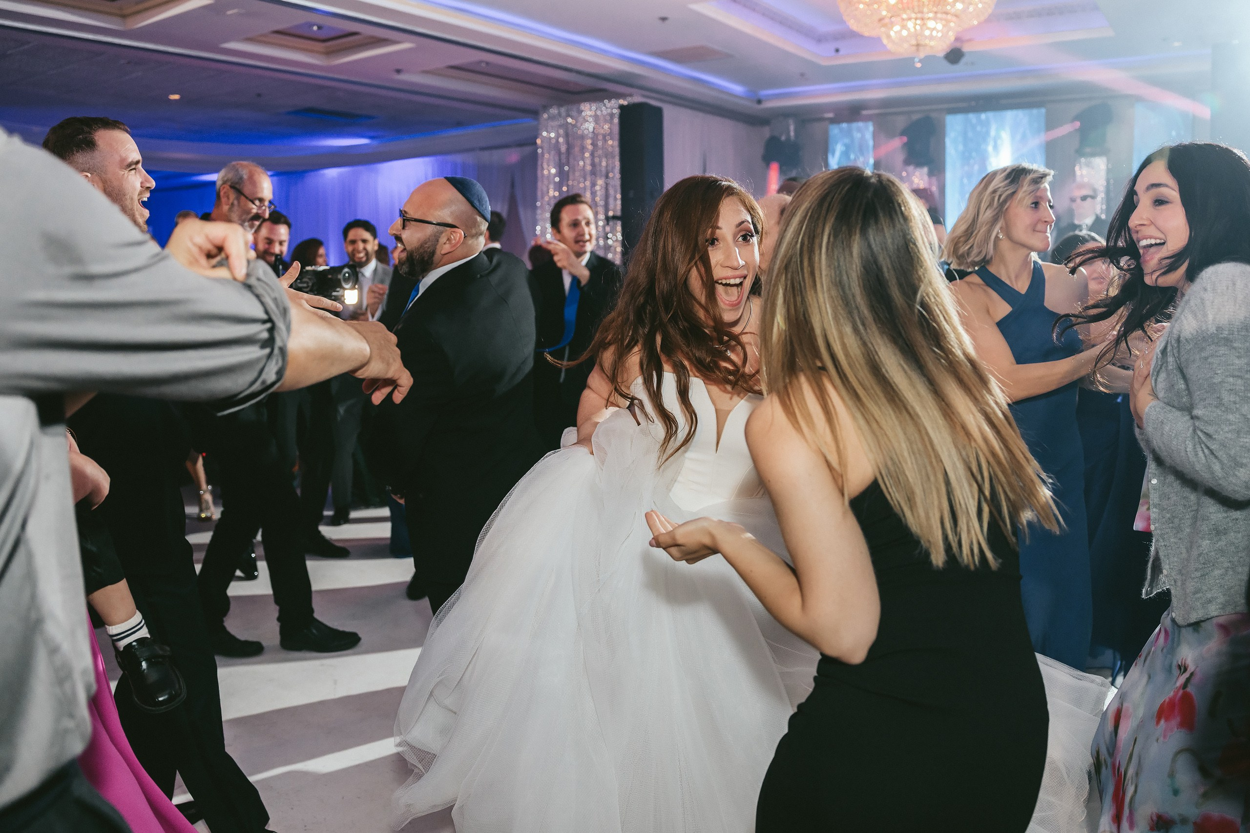 06.08.2025 Wedding. Wedding family event photographer in Chicago Nick Yushevich