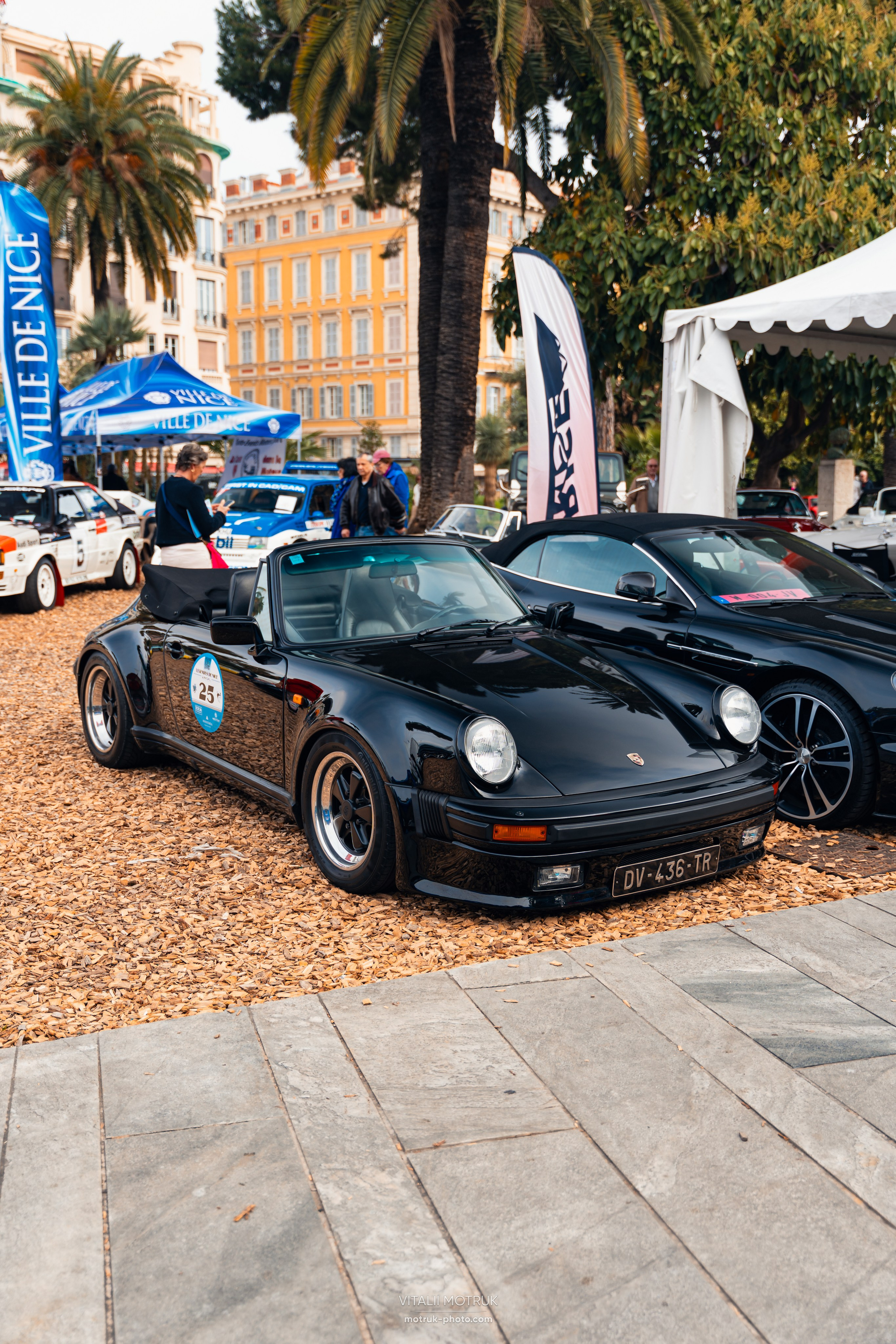Legends de Nice. Photographe de voitures à Paris — Vitalii Motruk