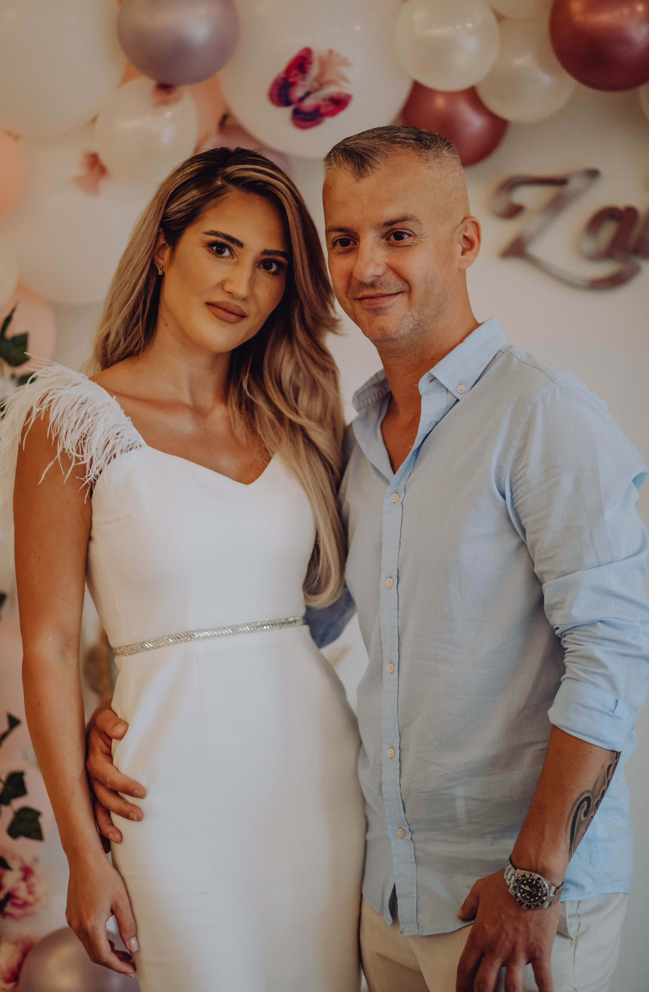 Zaira. Wedding & couple photographer from Romania Rut Vetan