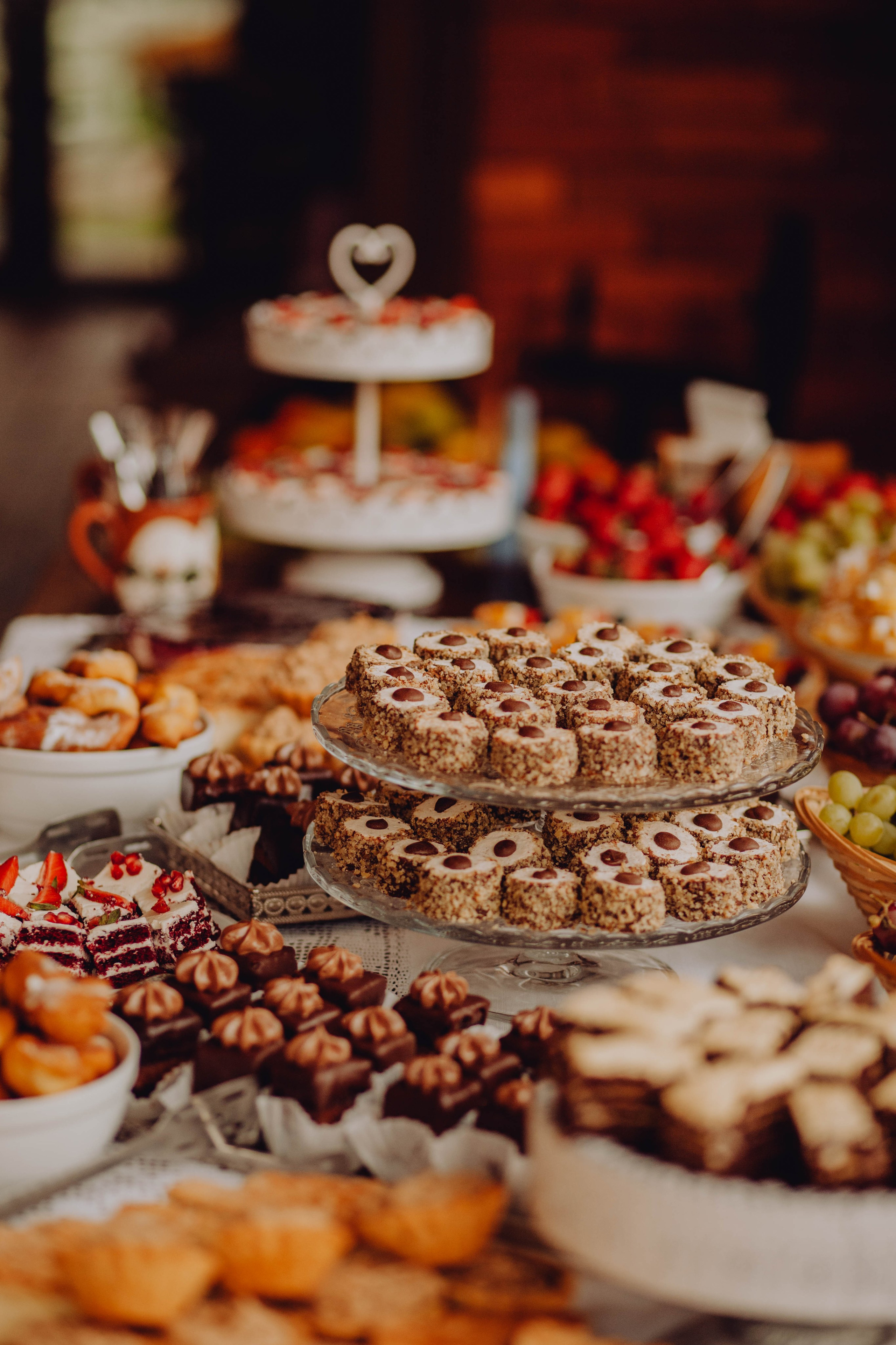 Adi & Cristina. Wedding & couple photographer from Romania Rut Vetan