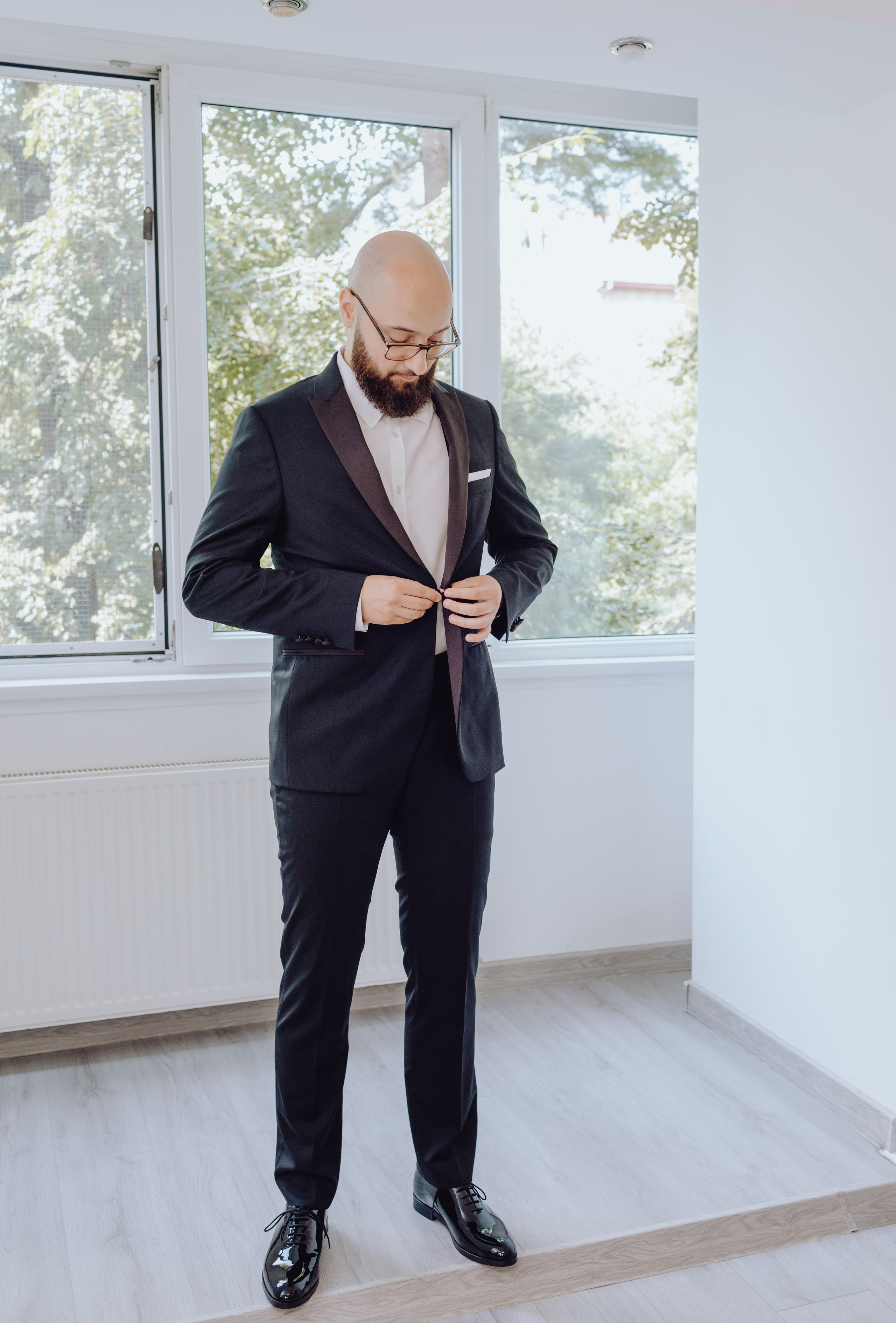 Moise & Delia. Wedding & couple photographer from Romania Rut Vetan