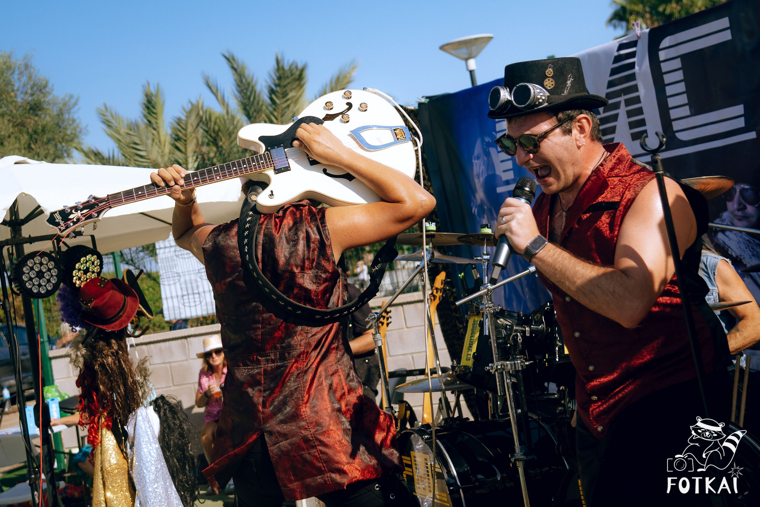 Autumn Gold Fiesta 2025 en Alannia Guardamar – Reportaje fotográfico | FOTKAI