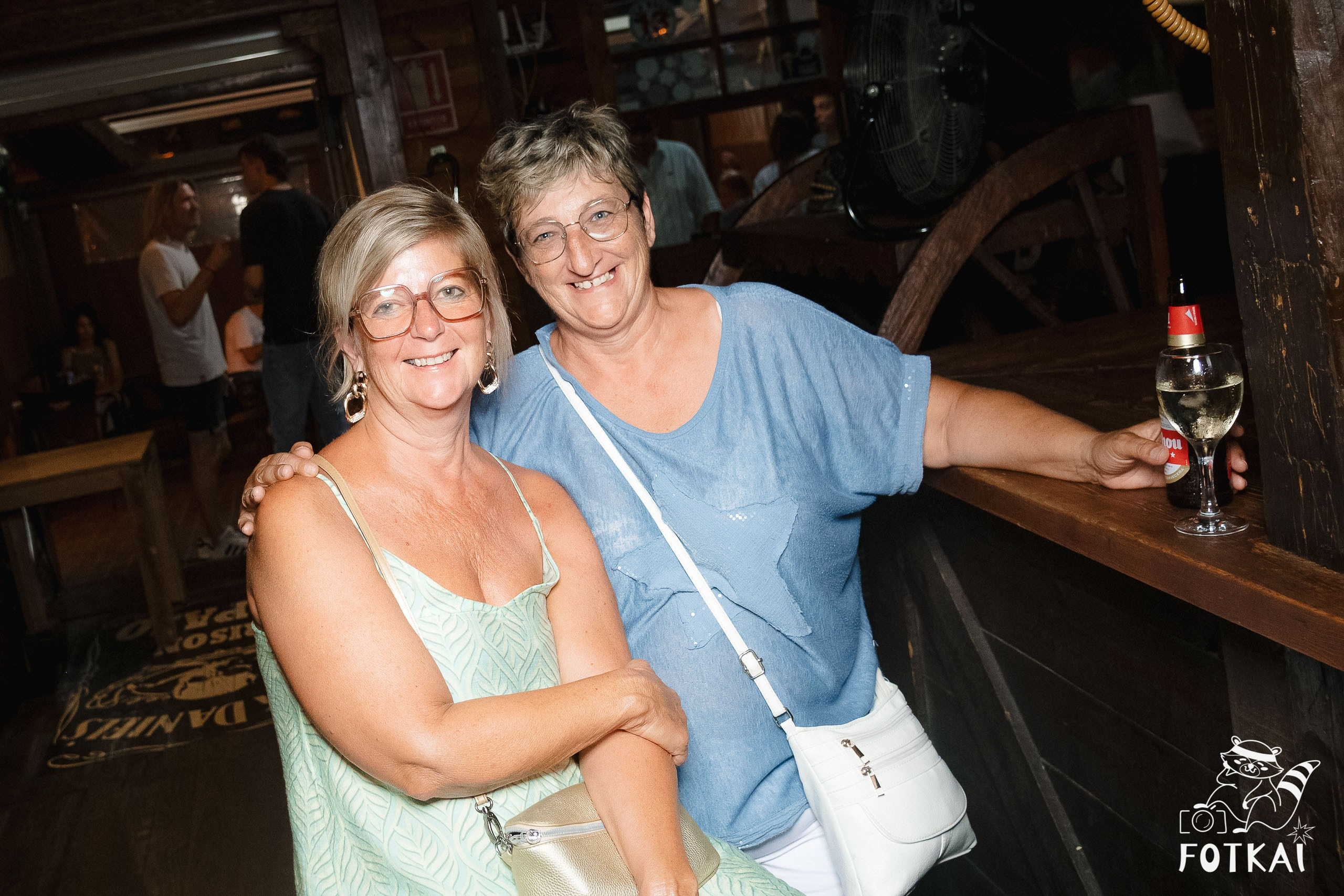 Stones of the Coast en El Paso Rock Bar Torrevieja: Reportaje fotográfico 20.09.25 | FOTKAI