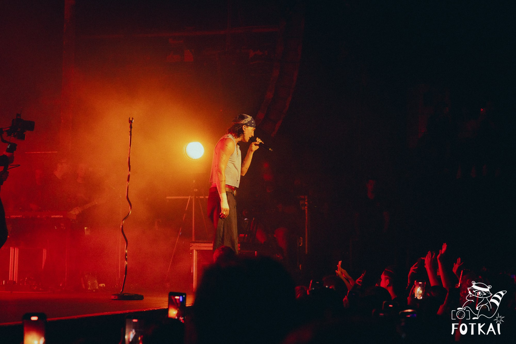 LANY — Concert Photos at Sala Razzmatazz, Barcelona, Spain 2026 | FOTKAI