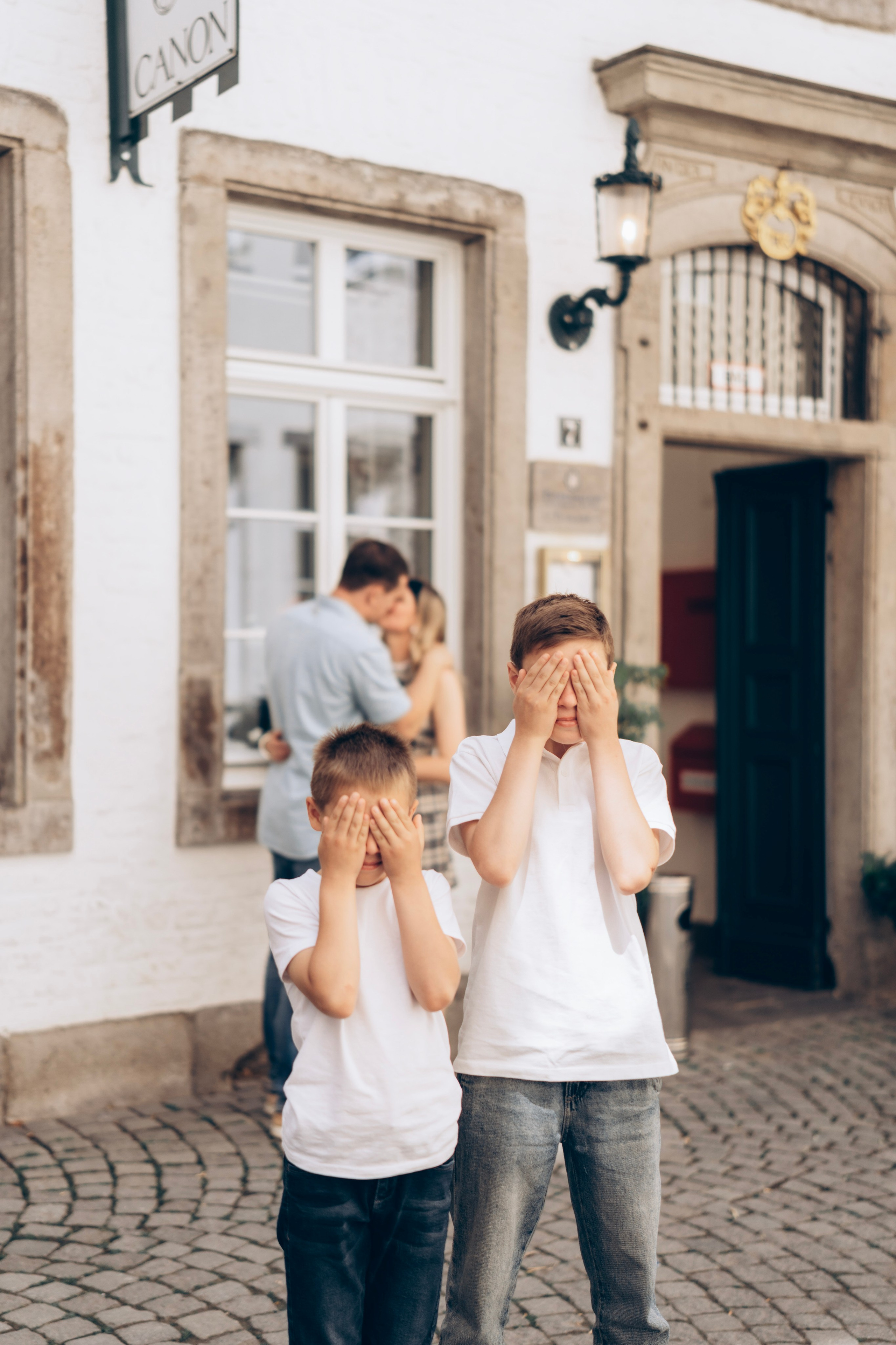 Family in the city. Photography in Germany