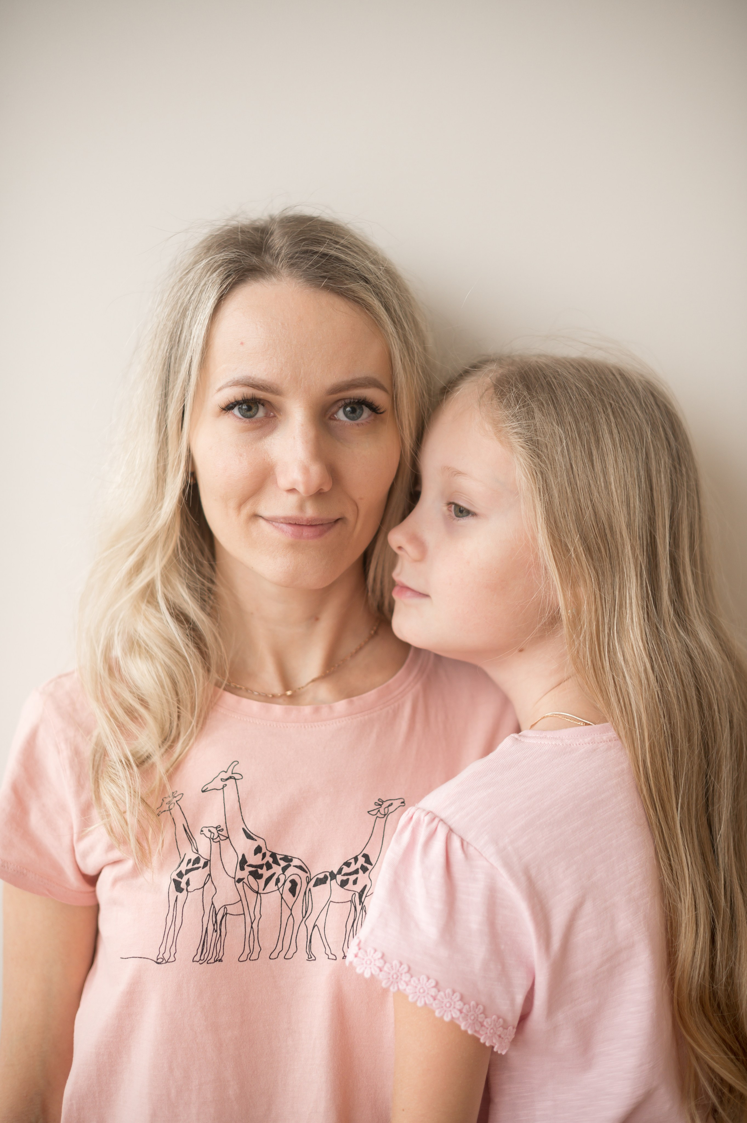 Семейная фотосессия в студии. Семейный и детский фотограф в Минске Надежда Савицкая