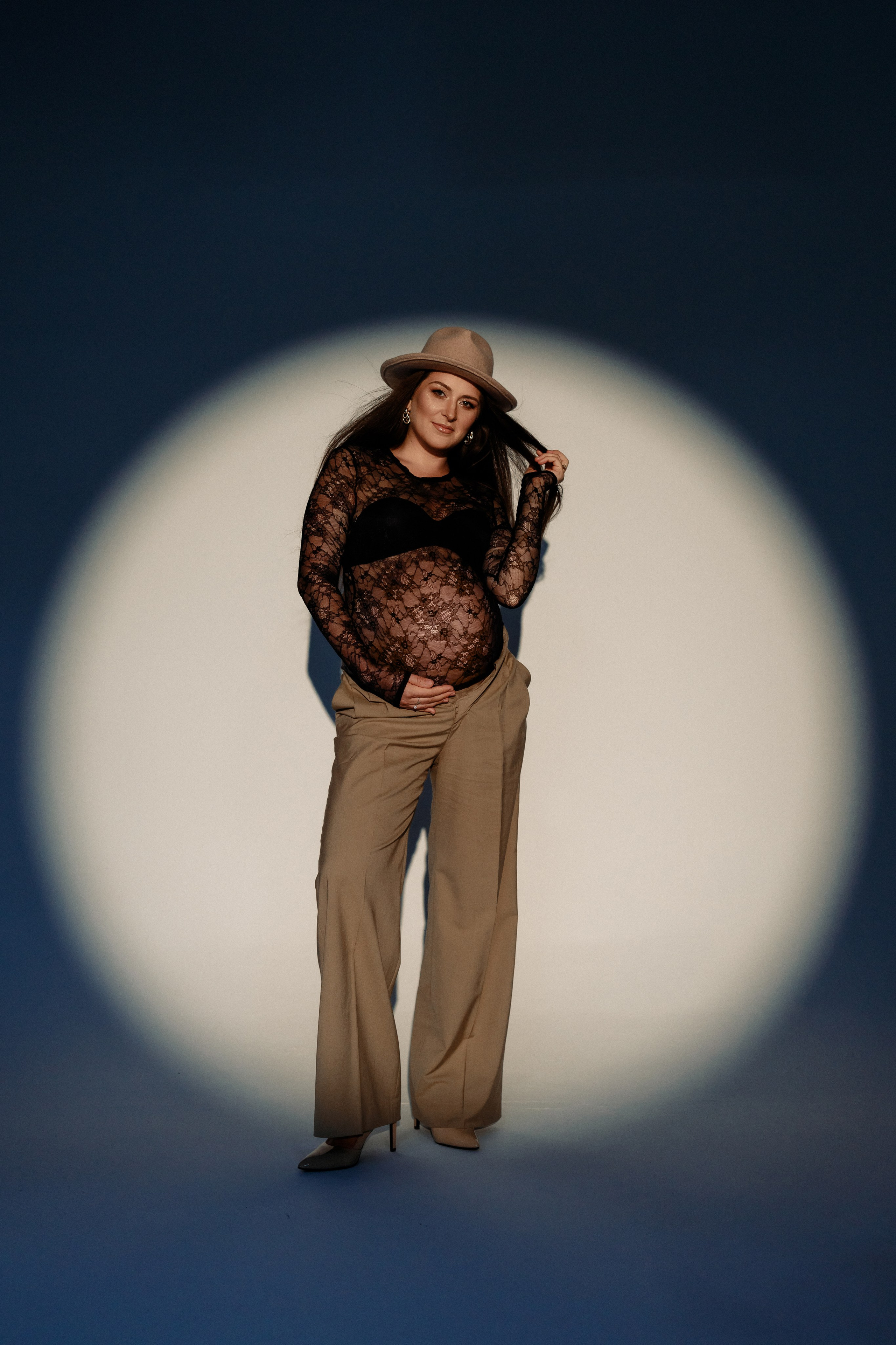 Pregnancy shooting. Elena Gorobets. Photographer in Zagreb
