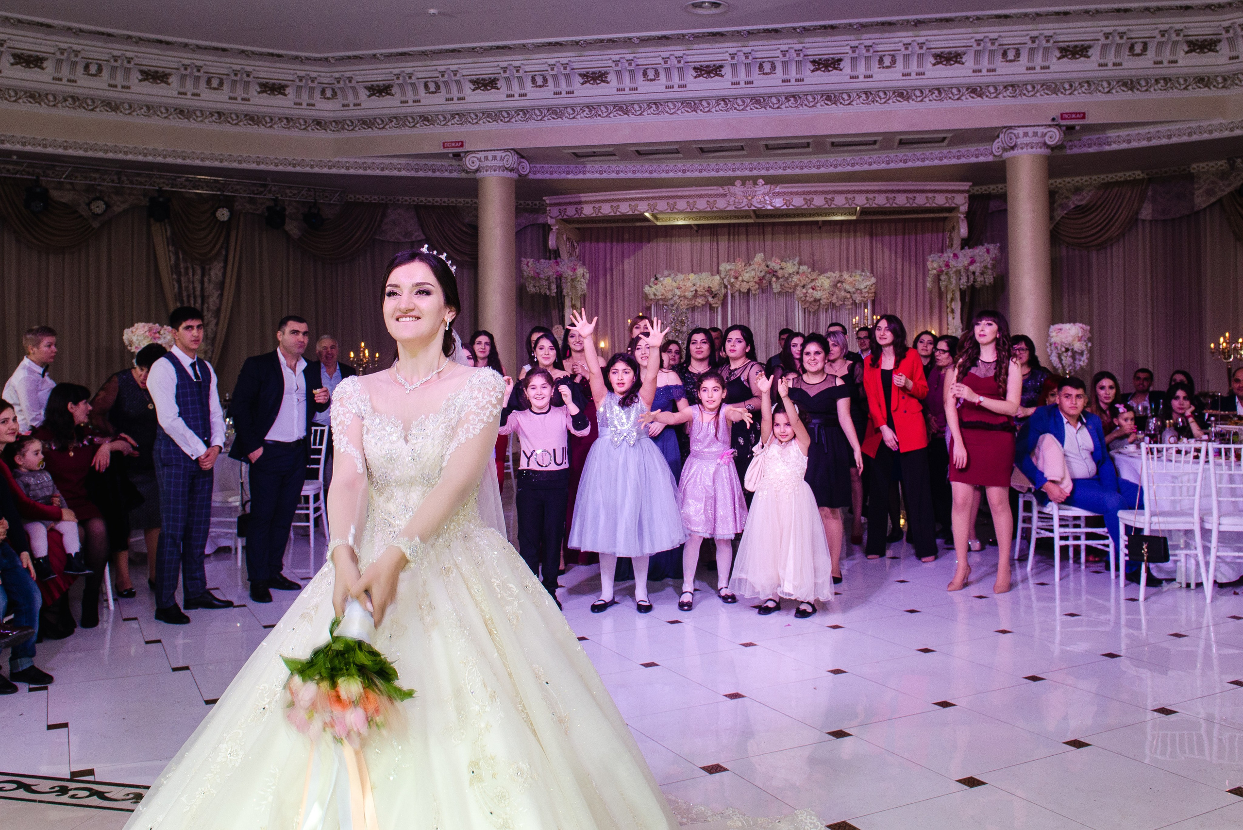 Армянские свадьбы. Свадебный фотограф Ереван Армения. Свадебные фотографы в Грузии, Армении. Макс Коваленко и Лара Татосян. Свадебный видеограф