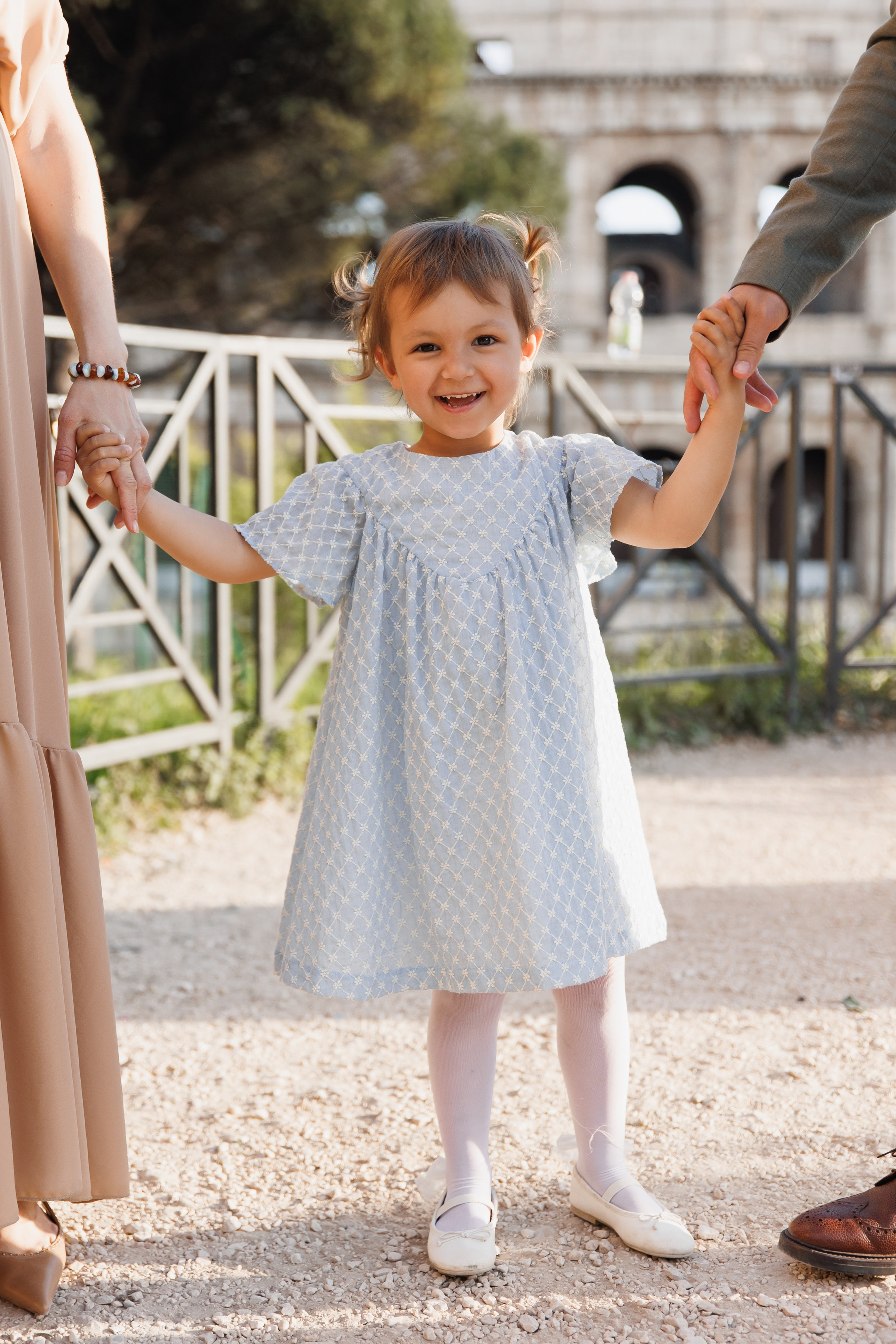 Famaly shooting in Rome. Wedding Photographer Rome Tuscany Como Sicily Puglia Amalfy Italy- Oksana Savenchuk