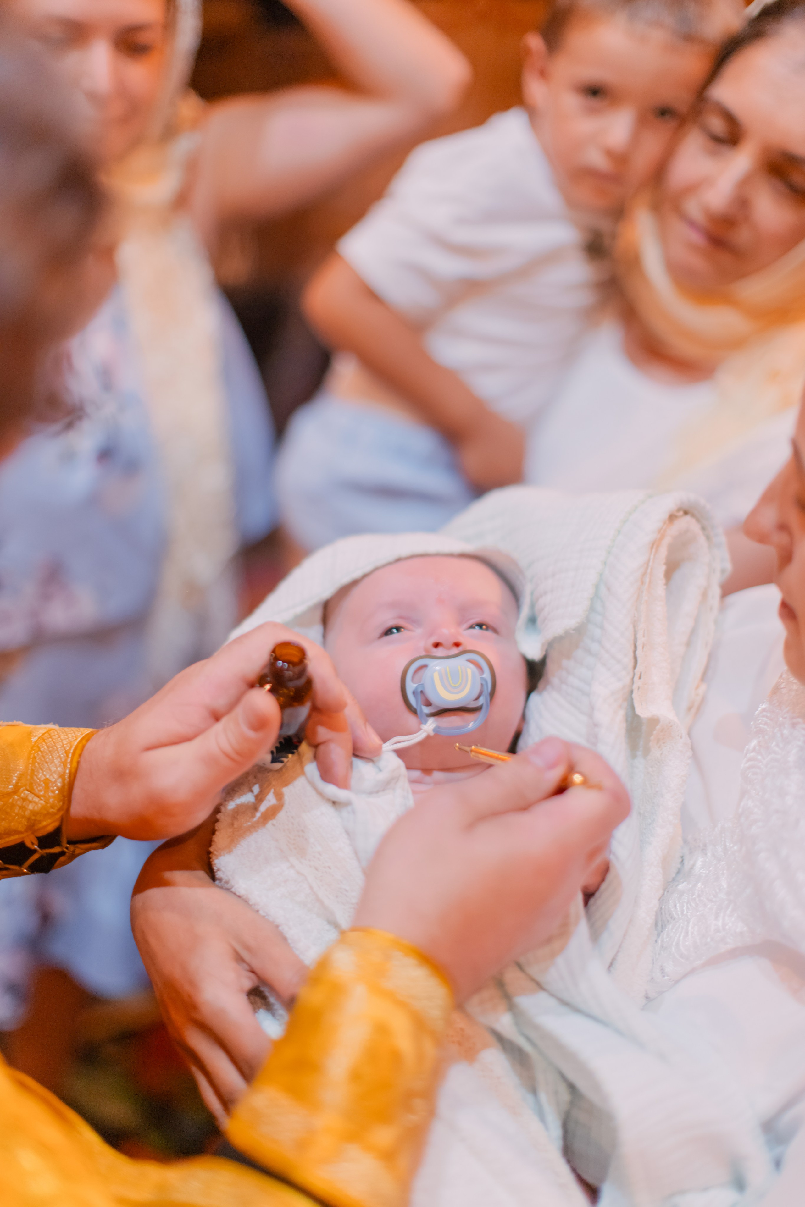 Botez Biserica de Lemn. Fotograf Moldova | Fotograf Chișinău | Fotograf de familie Chișinău |Fotograf Botez | Fotograf Însărcinate Moldova | Fotograf Neworn