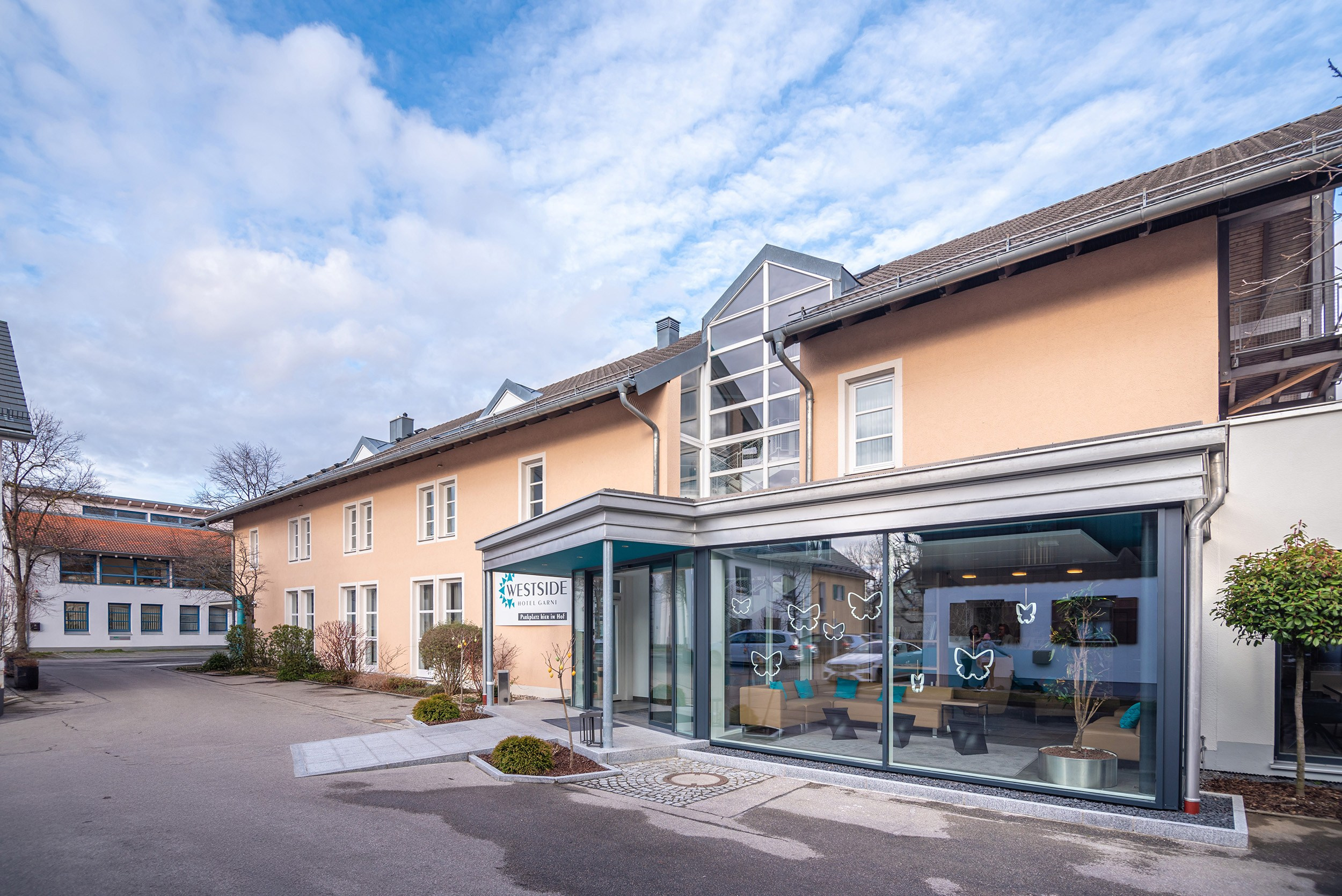 Beautiful photo shoot in Munich for a hotel WESTSIDE Hotel Garni. Photographer in Yerevan