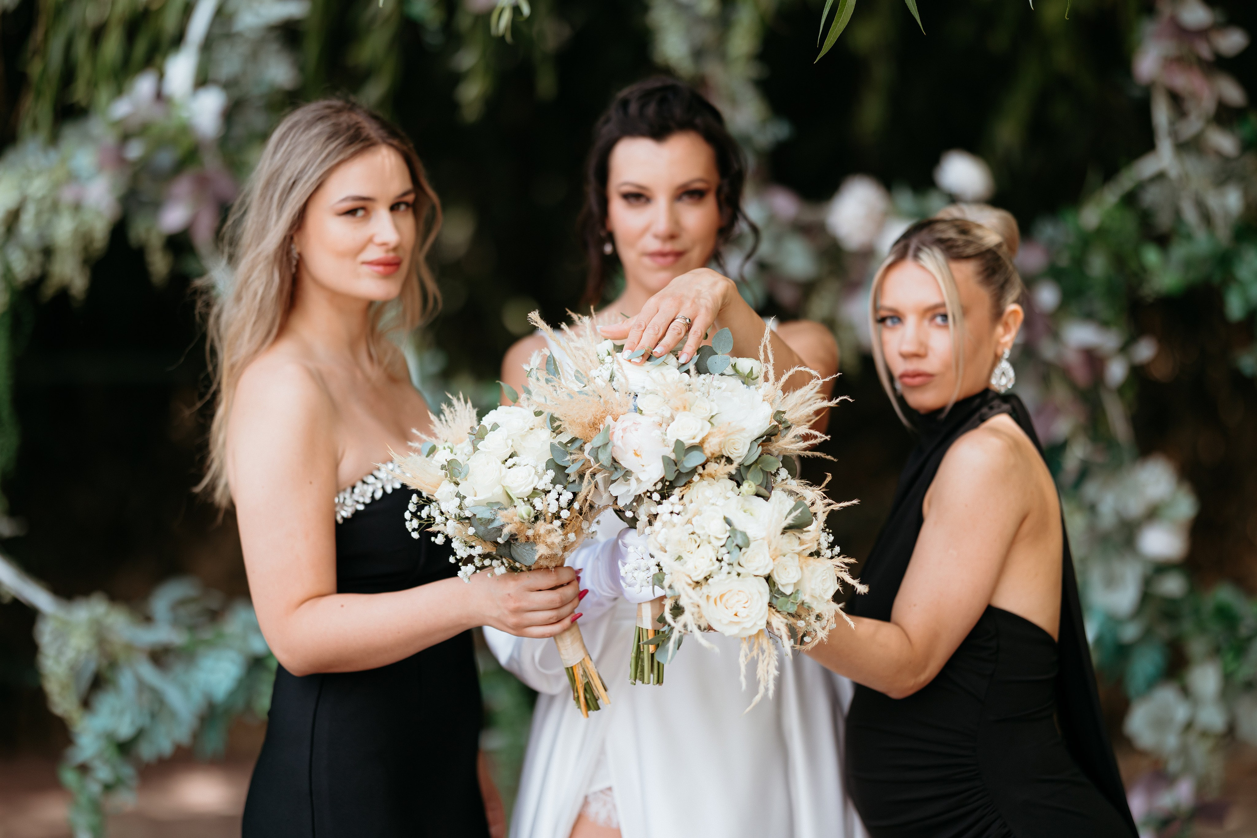 Roly & Lory. Wedding Photographer in Transylvania | Grozav Media
