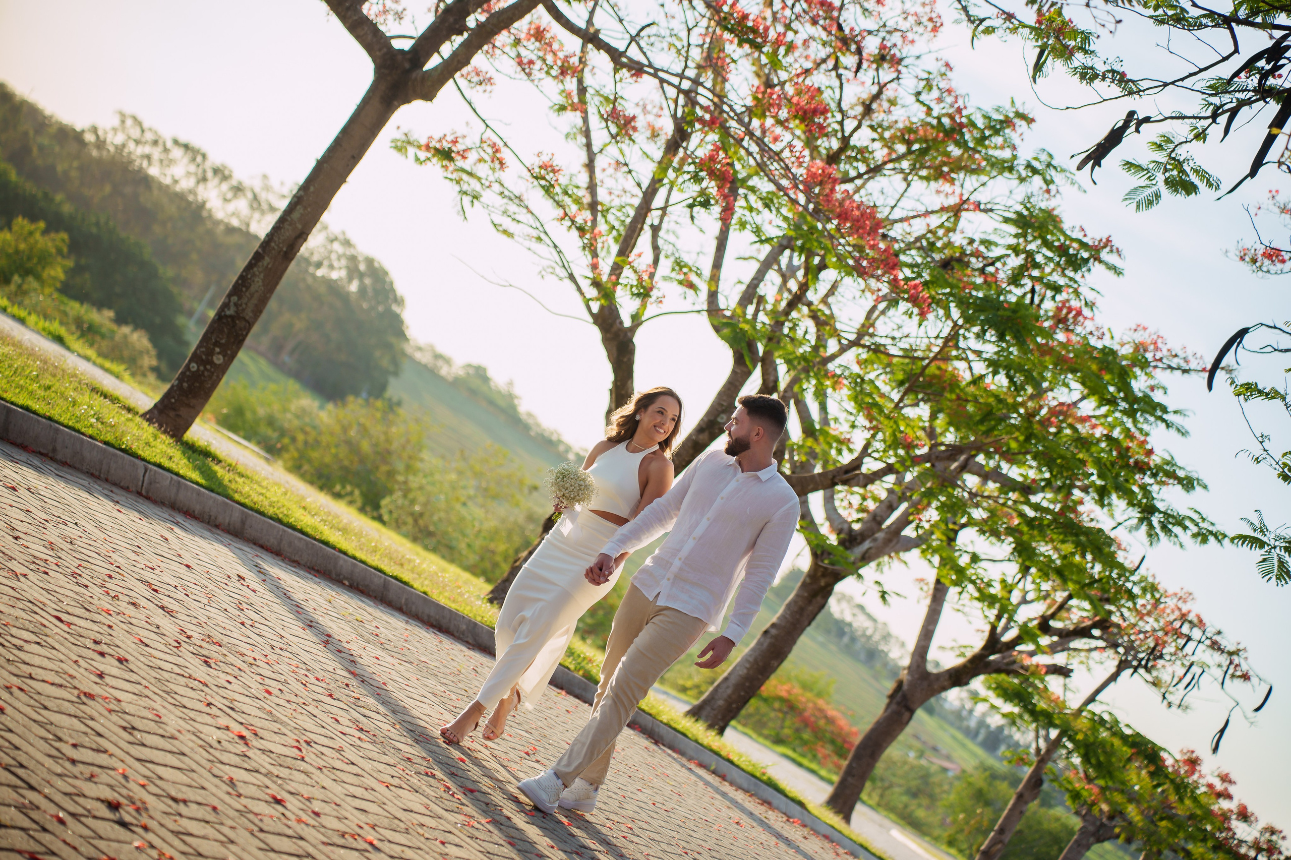 Aline & Gabriel. O Casal Dos Noivos