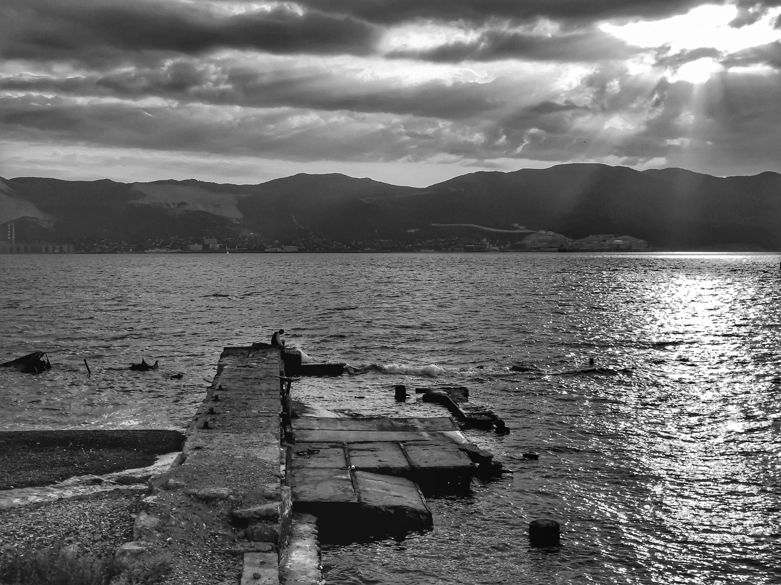 Novorossiysk in pictures of travel photographer. Victoria Fedoseenko. Photographer from Serbia