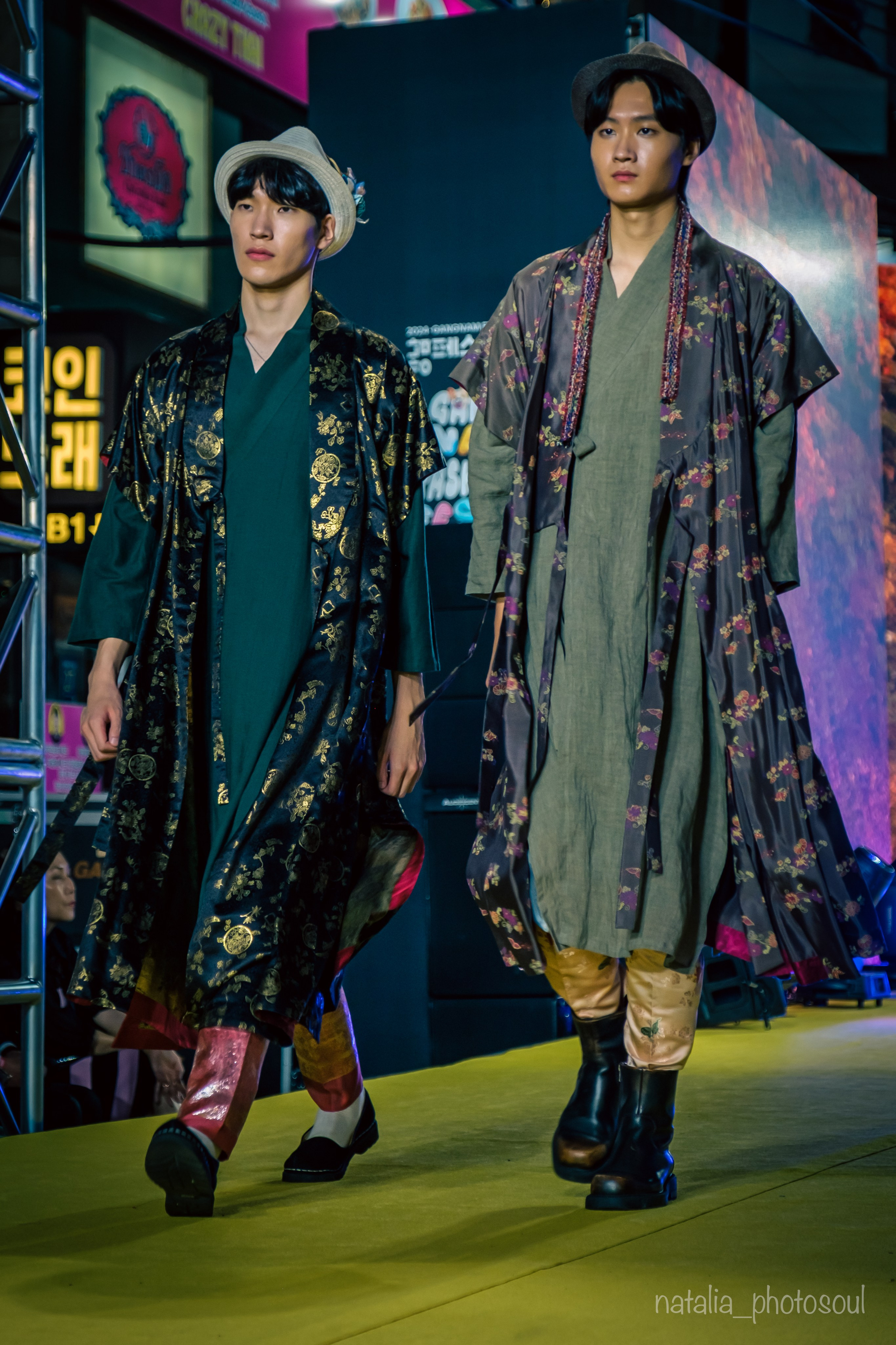 KOREAN TRADITIONAL COSTUME. Photographer in Seoul Dobrokvashina Natalya