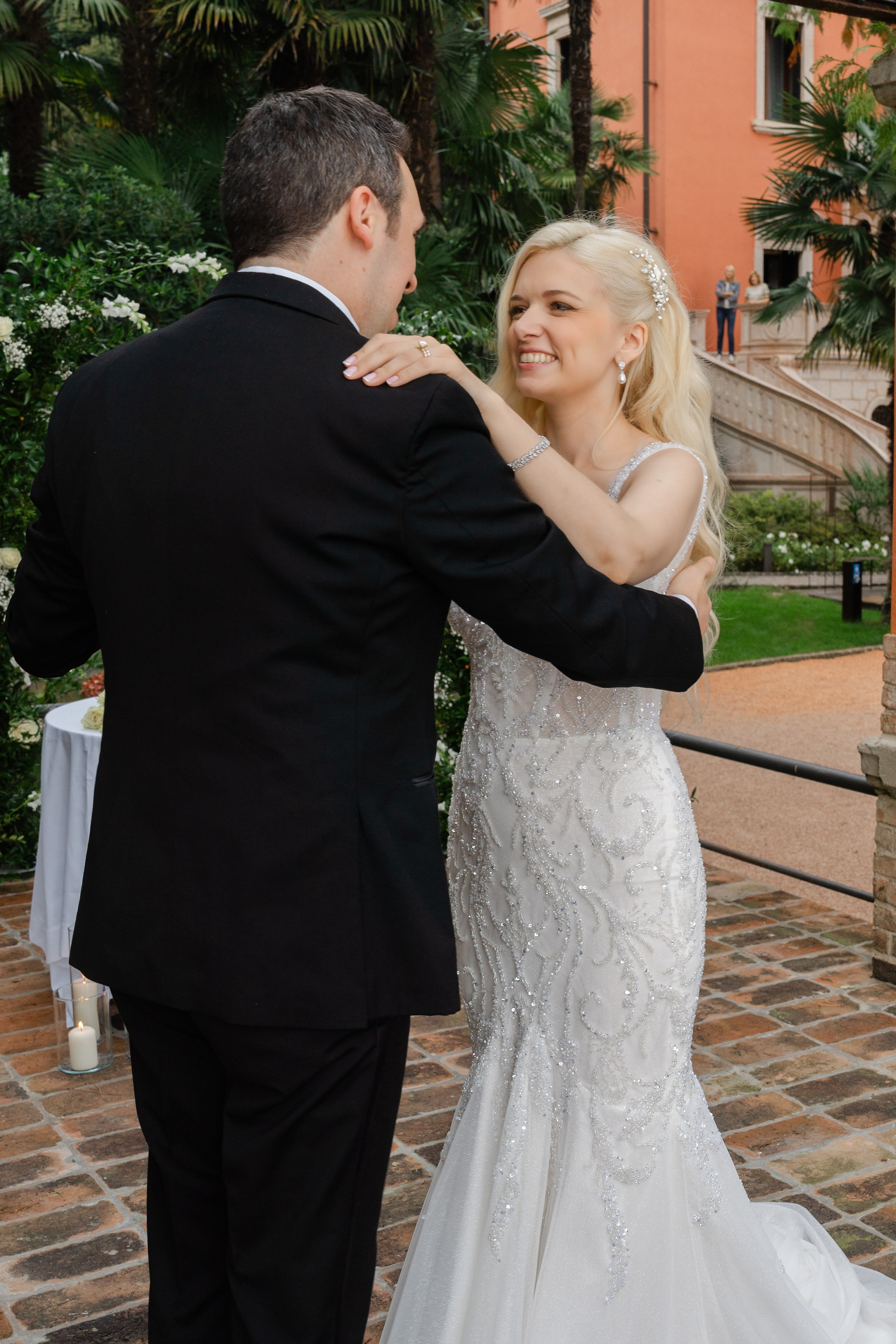 LINDSEY AND ROBERT _LAKE GARDA. PHOTOGRAPHER IN ITALY