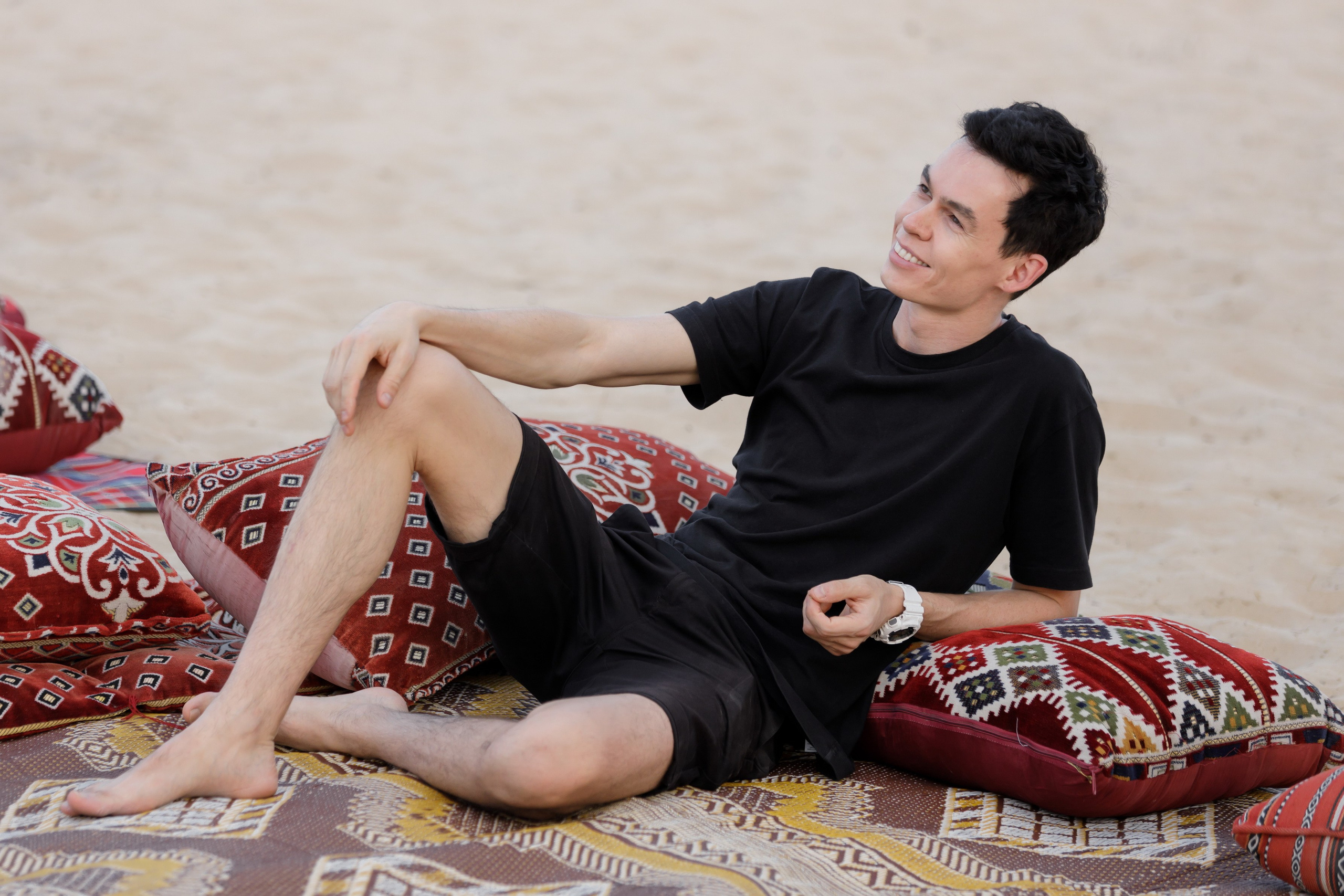 Oleg Torbosov — Meeting with subscribers in the desert. Photographer Anna Curly | Weddings and Events in Dubai