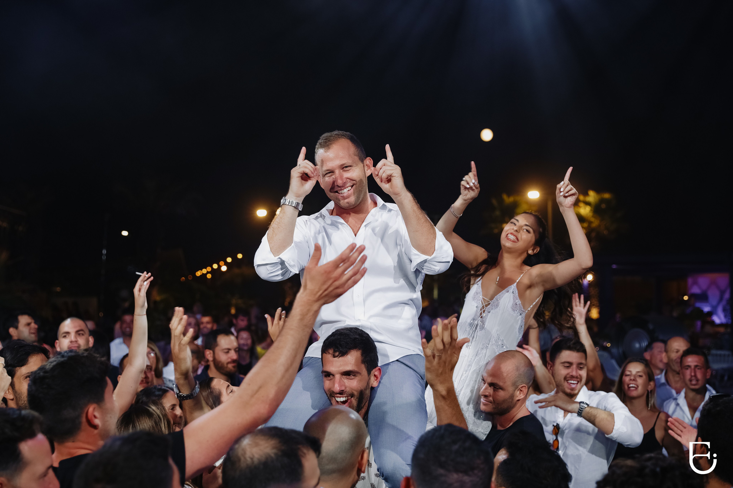 WEDDINGS. CAMELLIA ART PHOTOGRAPHY