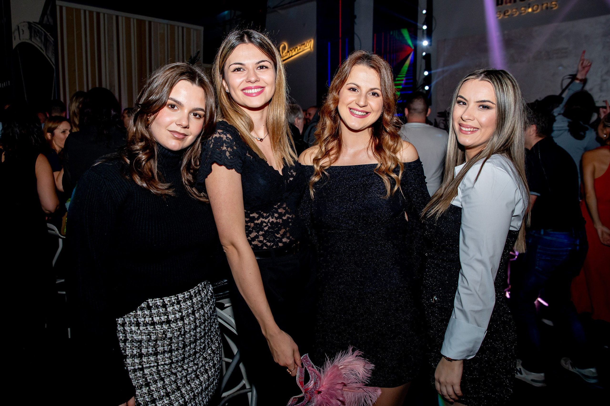 Corporate teambuilding photoshoot. Bojana Žuža, photographer in Belgrade, Serbia