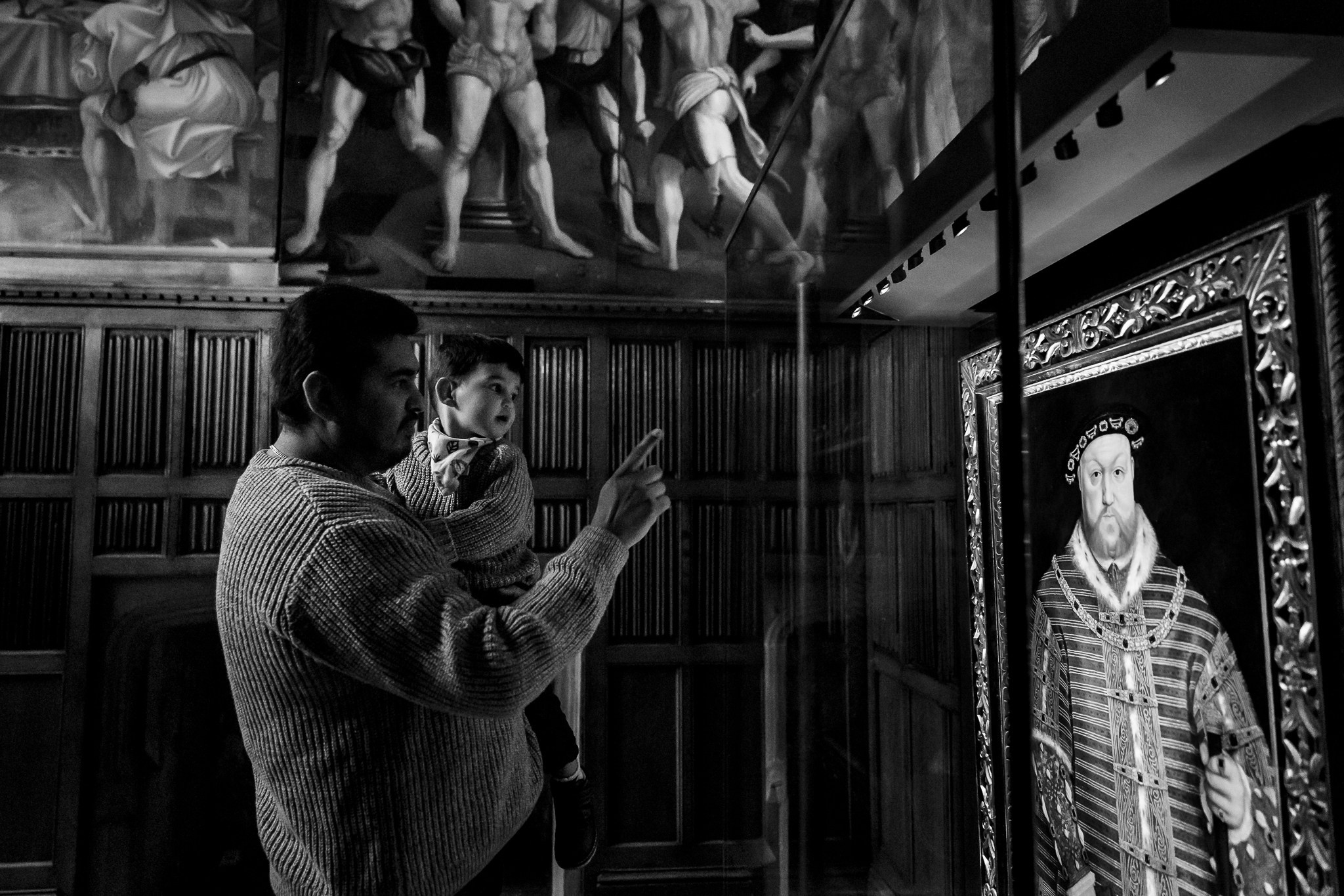 Exploring the Museum with Ana Paula, Thiago & Leo. Giandamorgana