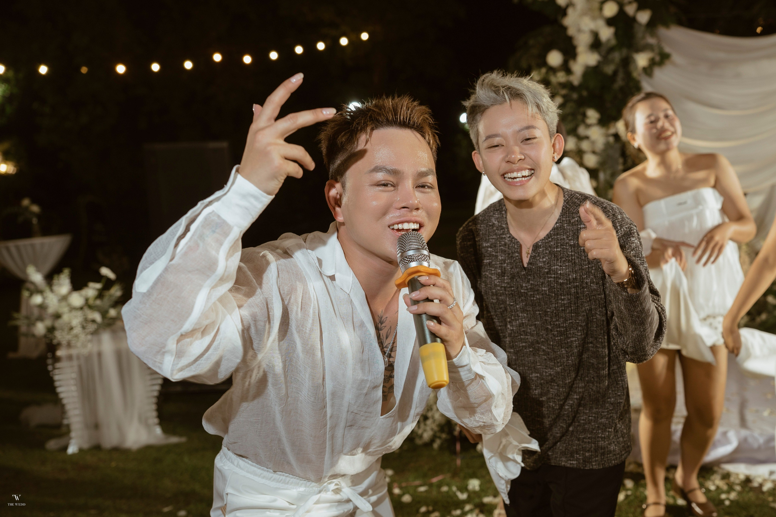 ALEX & NICOLE. WEDDING PHOTOGRAPHER IN VIETNAM