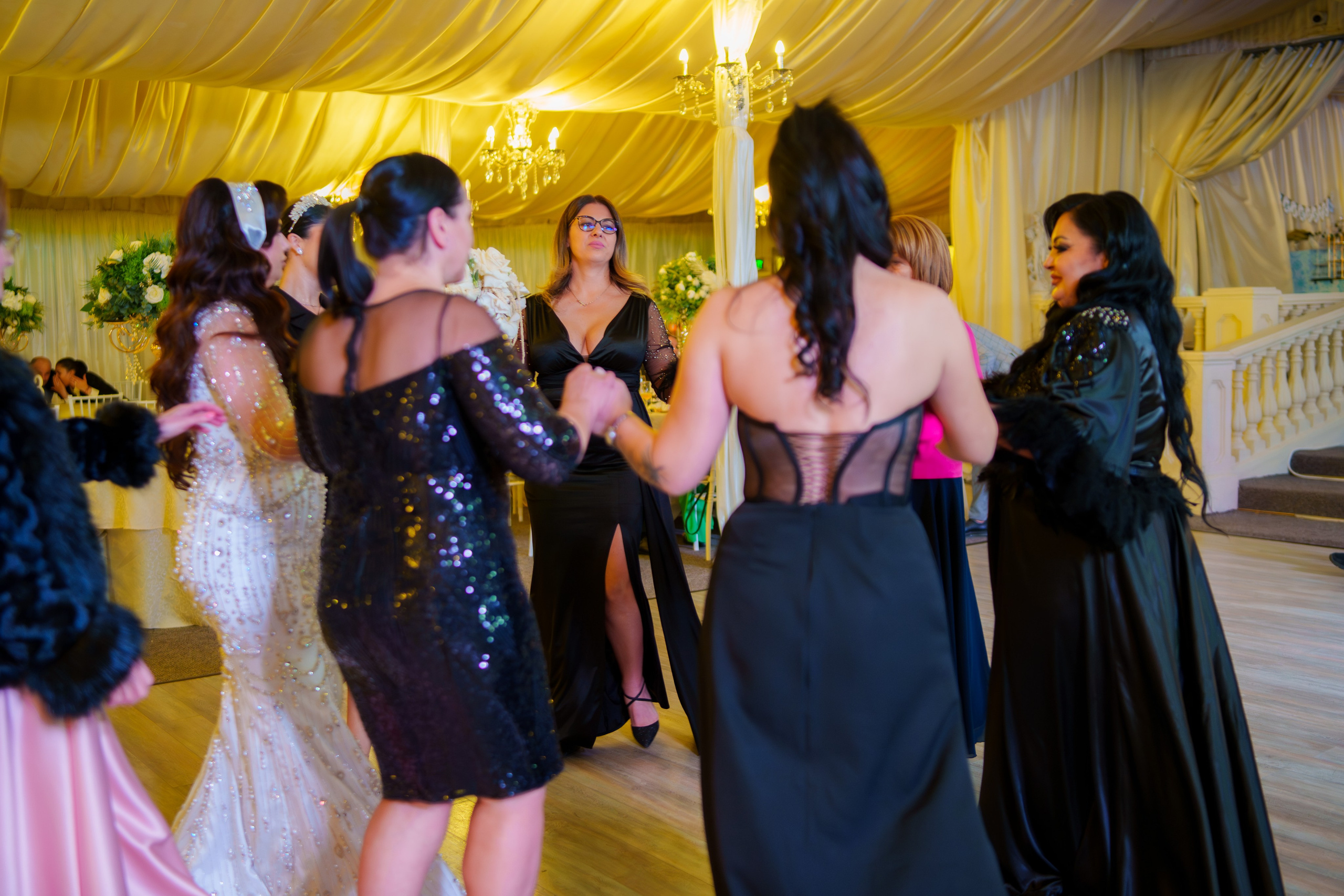 Emilia & Bogdan. B|P Weddings - Fotograf & Videograf - București||0730017811