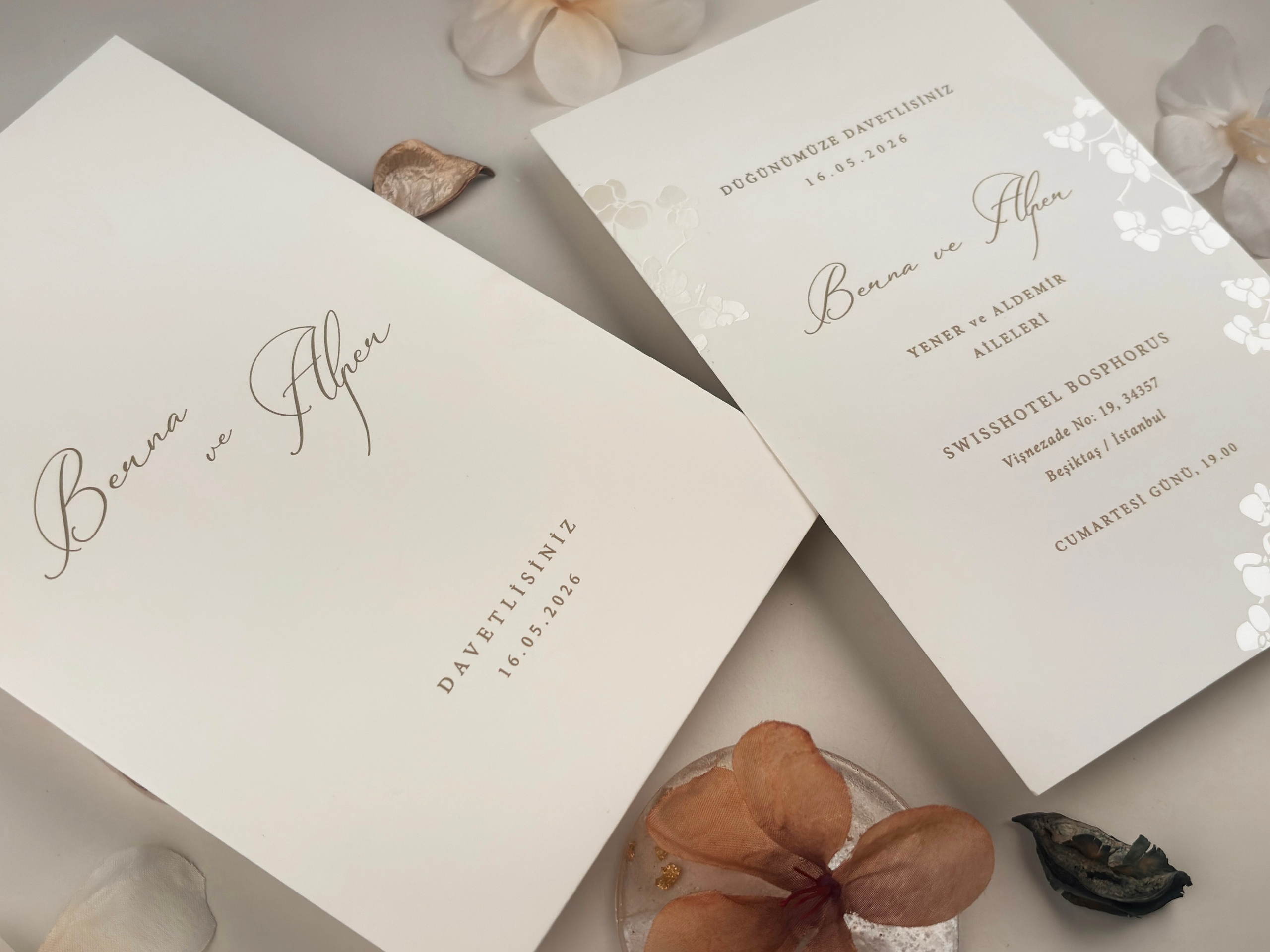 Invitații Elegante și Refined: Catalogul Ellite | Nunta, Petreceri, Evenimente Corporate.- invitații nuntă  - modele invitații nuntă  - invitații nuntă 2025  - invitații de nuntă elegante  - invitații de nuntă personalizate  - invitații nuntă online  - invitații nuntă handmade  - catalog invitații nuntă  - invitații originale nuntă  - invitații de nuntă moderne  - invitații nuntă vintage  - invitații nuntă rustice  - invitații nuntă clasice  - design invitații nuntă  - invitații de nuntă cu tematică.- invitații nuntă florale  - invitații nuntă boho  - invitații nuntă aurii  - invitații nuntă minimaliste  - invitații nuntă cu sigiliu  - invitații nuntă cu acuarelă  - invitații nuntă cu fotografie  - invitații nuntă cu inițiale  - invitații nuntă elegante alb-negru  - invitații nuntă cu hârtie texturată  - invitații nuntă cu decupaj laser  - invitații nuntă cu flori uscate. - print invitații nuntă  - invitații nuntă personalizate cu numele mirilor  - invitații nuntă cu plic inclus  - invitații nuntă cu cartolină dublă  - invitații nuntă calitate premium  - invitații nuntă ieftine  - invitații nuntă rapide.- invitații nuntă România  - invitații nuntă București / Botoșani . Iași suceava- invitații nuntă cu livrare în țară  - invitații nuntă online România.- „Invitație de nuntă elegantă cu design floral și plic crem”  - „Model de invitație de nuntă vintage cu sigiliu de ceară”  - „Set complet invitații de nuntă personalizate cu inițialele mirilor”  - „Invitație de nuntă modernă cu design minimalist și text negru pe fundal alb”  - „Invitație de nuntă rustică pe hârtie kraft cu șnur de iută”  - „Invitație de nuntă cu decupaj laser și detalii aurii” - „Invitație de nuntă în stil boho cu imprimeu floral colorat”  - „Invitație romantică de nuntă cu flori uscate și panglică din satin”  - „Invitație de nuntă clasică cu monogramă și font caligrafic”  - „Invitație de nuntă în stil glamour cu folie aurie și text embosat”- „Model de invitație de nuntă 2025 cu design elegant și font modern”  - „Cele mai noi invitații de nuntă 2025 – stil floral, sofisticat”