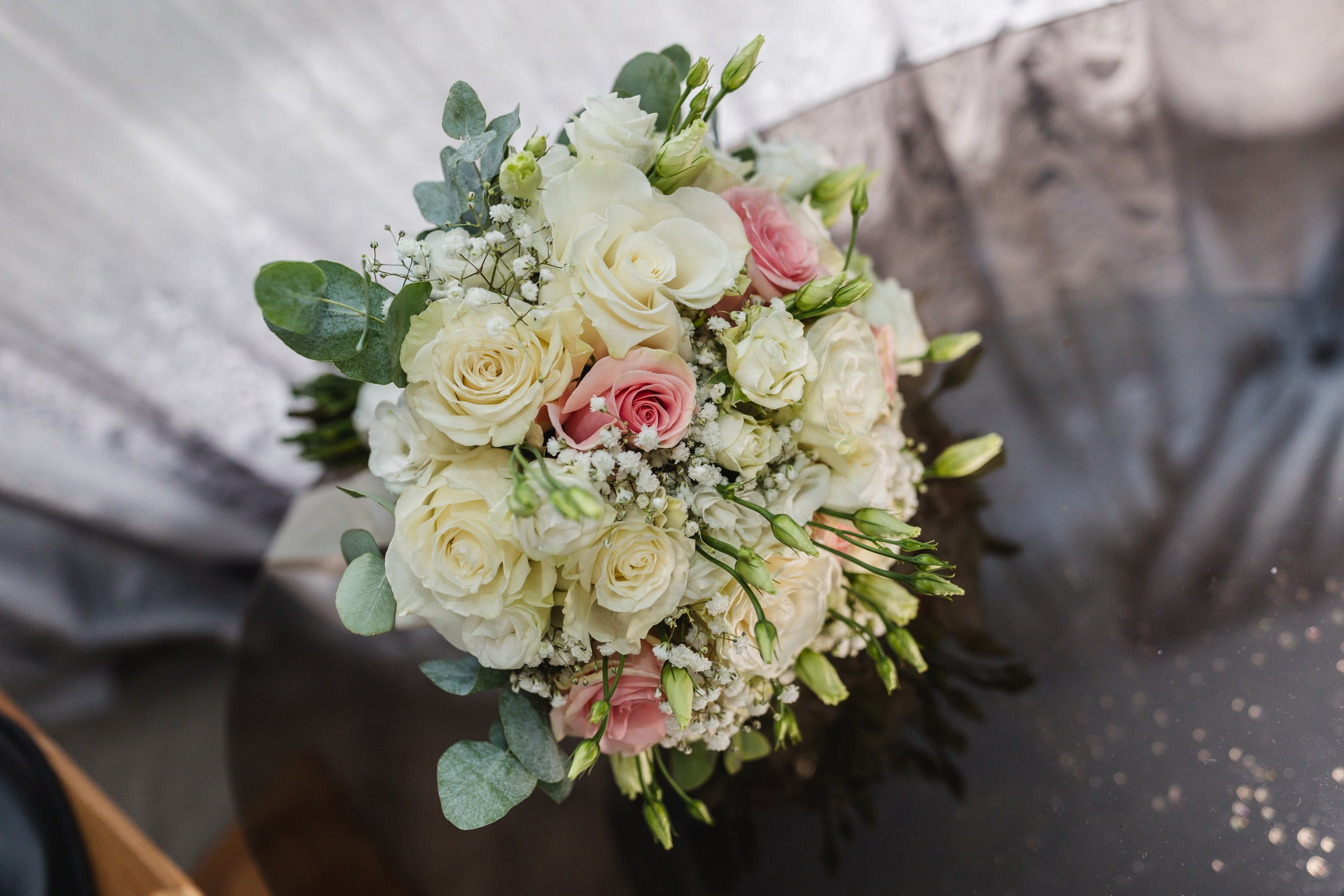 * fotograf stare civilă Siret* fotograf Bucovina* fotograf nuntă Suceava* fotograf Iași Botoșani* stare civilă tradițională* ie românească nuntă* AlinoFotoStudio* fotograf Andrei și Andreea- Alin Chirilă fotograf – stare civilă Siret, Suceava, Andrei și Andreea în ie tradițională, poveste spusă prin fotografiefotograf stare civilă Siret Suceava Alin Chirilă – miri îmbrăcați în costum tradițional bucovineanAlin Chirilă fotograf nuntă Siret Suceava – stare civilă autentică în Bucovina, emoții realefotograf Siret Suceava Alin Chirilă – Andrei și Andreea la starea civilă în ie tradiționalăstare civilă Siret fotograf Alin Chirilă – cadre naturale cu miri în costum popular din Bucovinafotograf nuntă Siret Suceava Alin Chirilă – povestitor prin fotografie, moment emoționant la starea civilăAlin Chirilă fotograf stare civilă Siret – iubire autentică surprinsă în stil documentarfotograf Bucovina Siret Alin Chirilă – stare civilă în ie tradițională, cadre pline de emoțieAlin Chirilă fotograf Suceava – Andrei și Andreea spun DA la starea civilă în Siretfotograf stare civilă Suceava Siret Alin Chirilă – poveste de iubire în stil tradițional românesc - Alin Chirilă fotograf profesionist, AlinoFotoStudio, fotograf evenimente Siret, Suceava County, Iași, Bacău County, Botoșani, Neamț County, fotograf nunți, botezuri, cununii civile, portrete și momente autentice surprinse elegant.- Alin Chirilă surprinde momente elegante de nuntă și evenimente speciale prin AlinoFotoStudio, fotograf disponibil în Siret, Suceava County, Iași, Bacău County, Botoșani și Neamț County, specializat în nunți, botezuri și cununii civile. - Alin Chirilă fotograf profesionist, AlinoFotoStudio, fotograf nuntă și evenimente în Siret, Suceava, Iași, Bacău, Botoșani și Piatra Neamț, fotograf nunți, botezuri, cununie civilă, ședințe foto, trash the dress, logodnă, familie, portrete și fotografii autentice. - AlinoFotoStudio by Alin Chirilă, fotograf evenimente premium în Suceava County, Iași County, Bacău County, Botoșani County și Neamț County, fotograf de familie, fotograf ceremonii religioase, petreceri și momente emoționante. - Alin Chirilă fotograf, povestitor prin fotografie, servicii foto profesionale pentru mireasă, mire, pregătiri nuntă, biserică, restaurant, valsul mirilor, tradiții românești și amintiri de neuitat în Moldova.