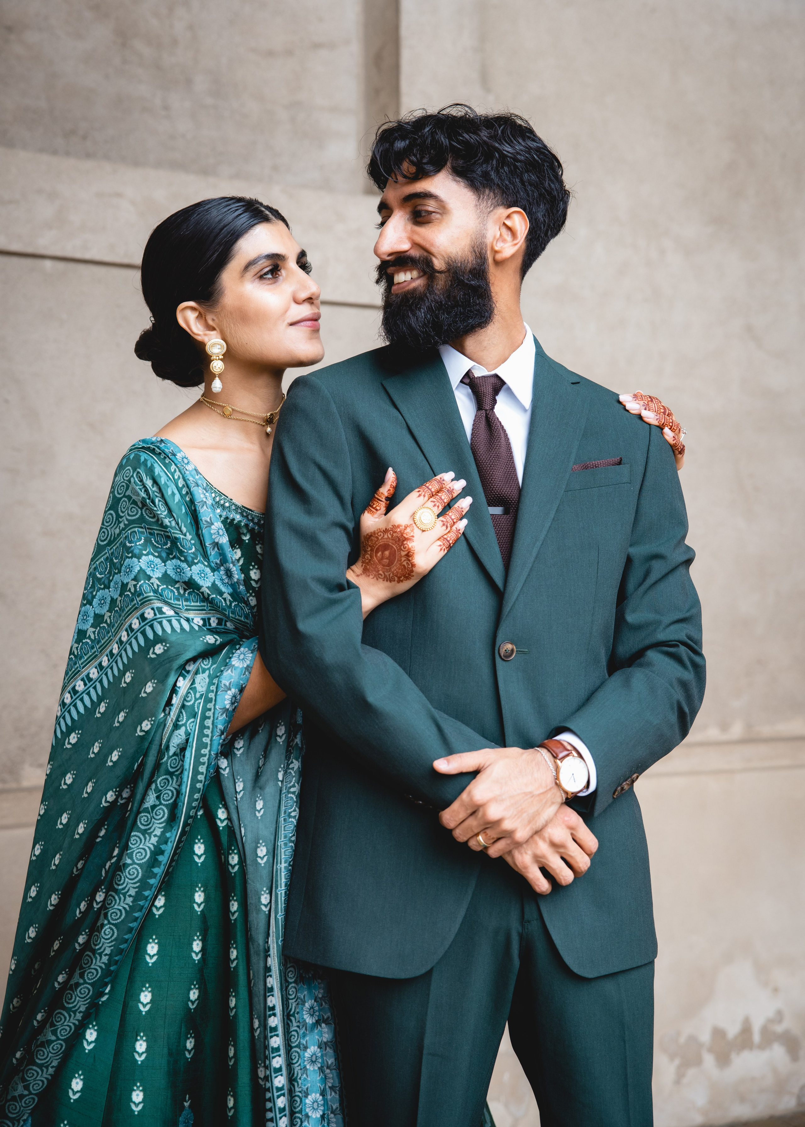 Indian style. Professional wedding photographer in Copenhagen, Denmark — Julia Byron