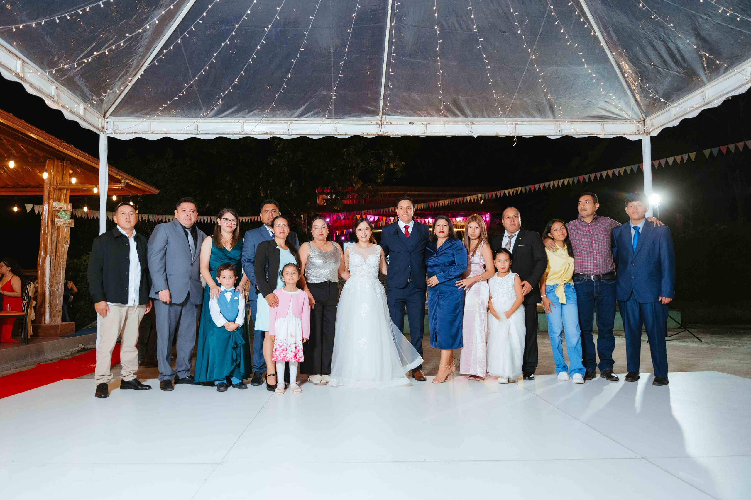 Jennifer y Vladimir. Fotógrafo de bodas en Loja Ecuador | Piero Alvarez PH