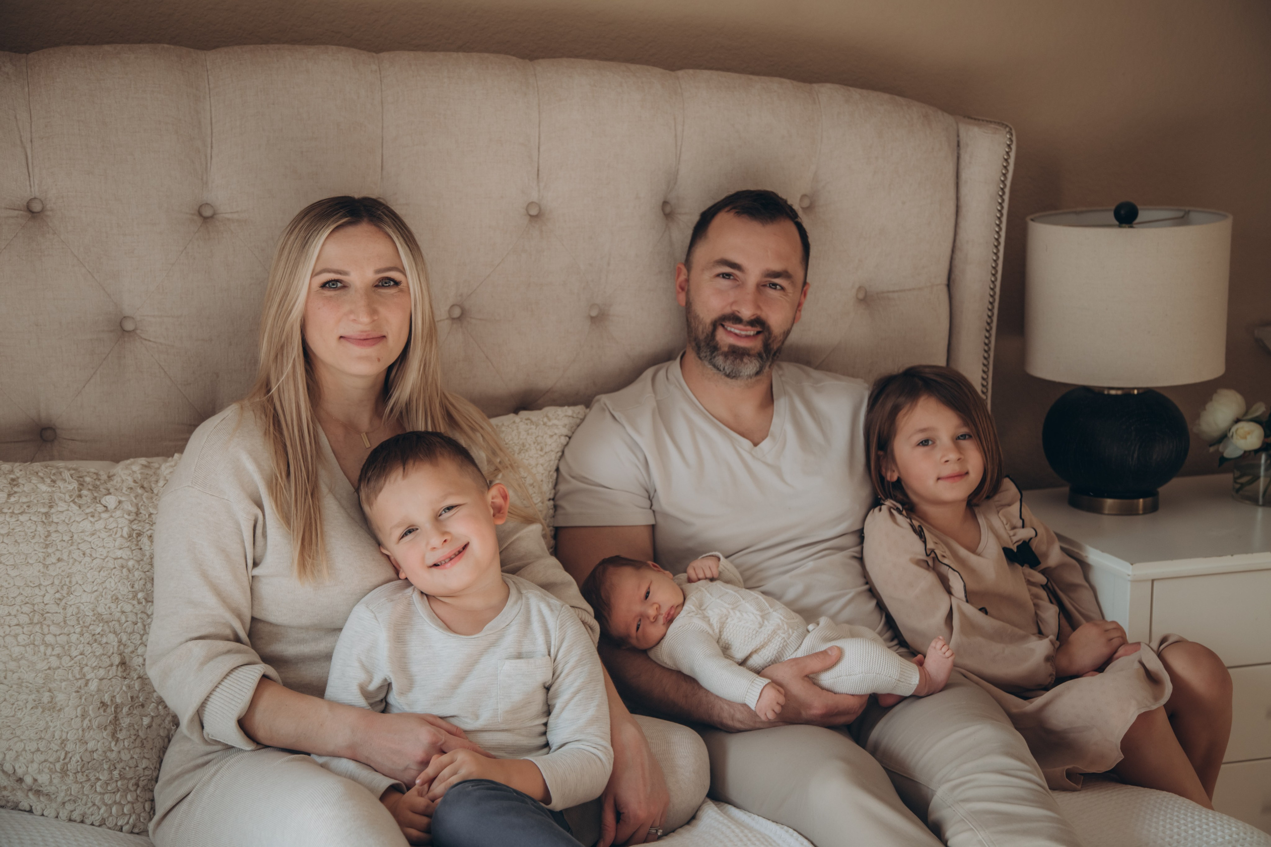 Newborn and family. Family and children’s lifestyle photographer Elena Tumanova