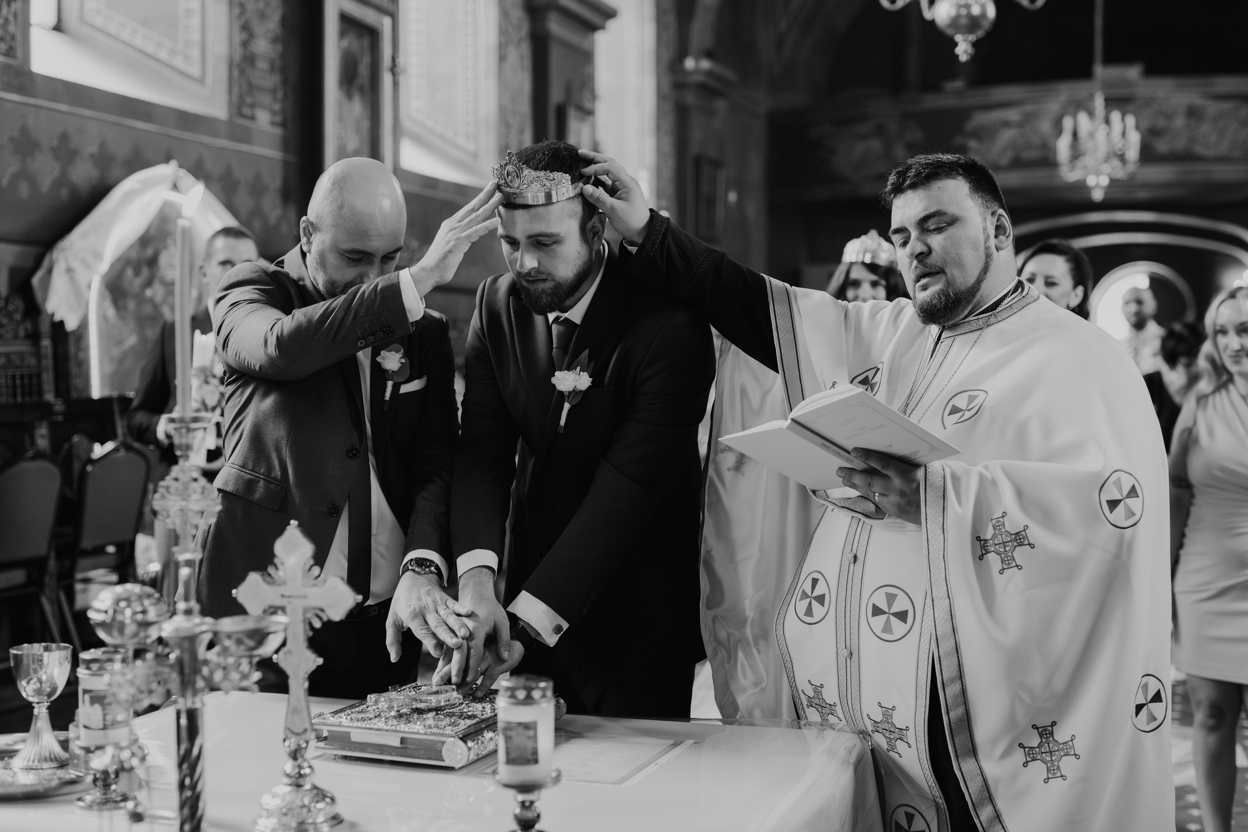 Flori & Cosmin. Main