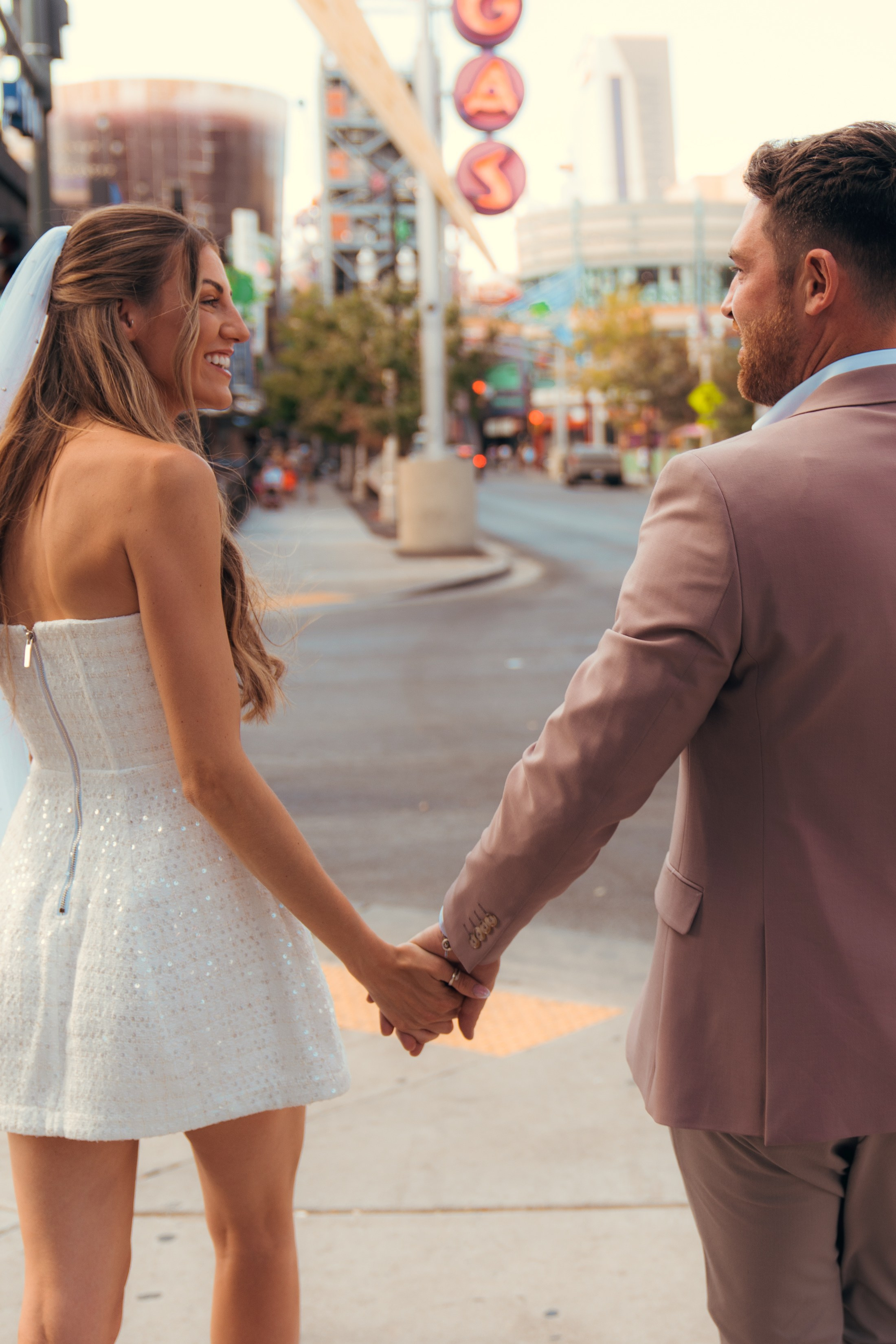 Chelsea&Craig. 9.3.24. Wedding & elopement photographer Viktoriya Kravtsov. Las Vegas