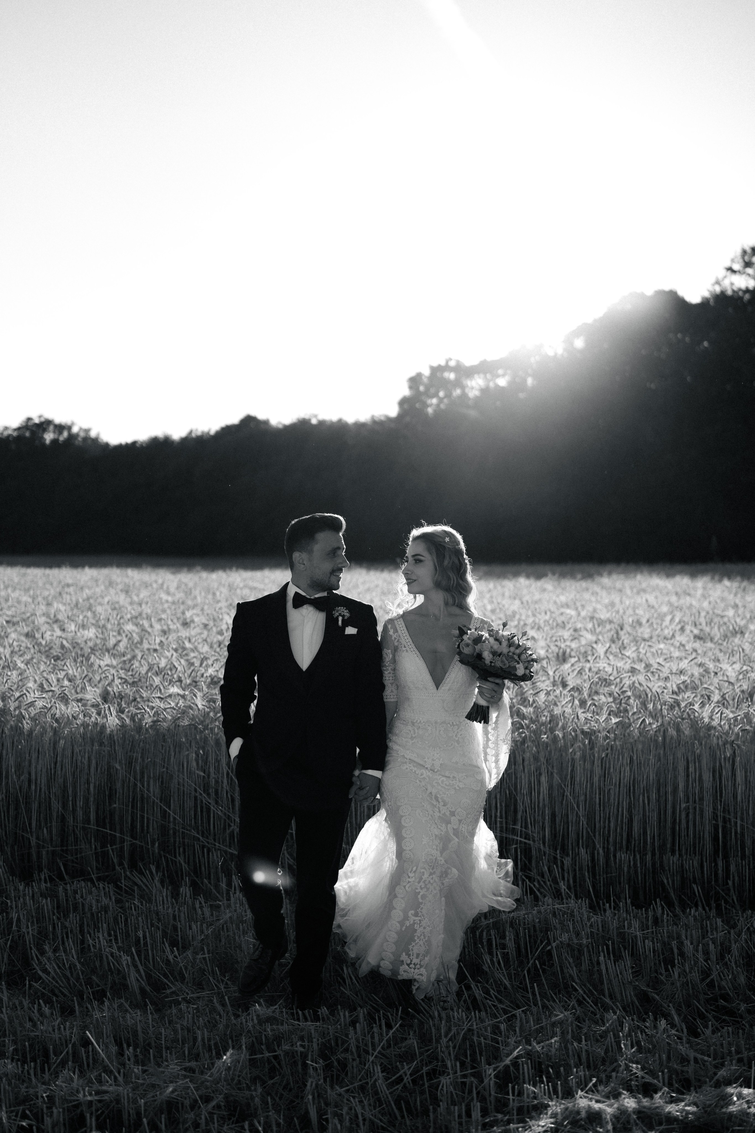 Sandra & Razvan. Destination Wedding Photographer Alex Pasarelu