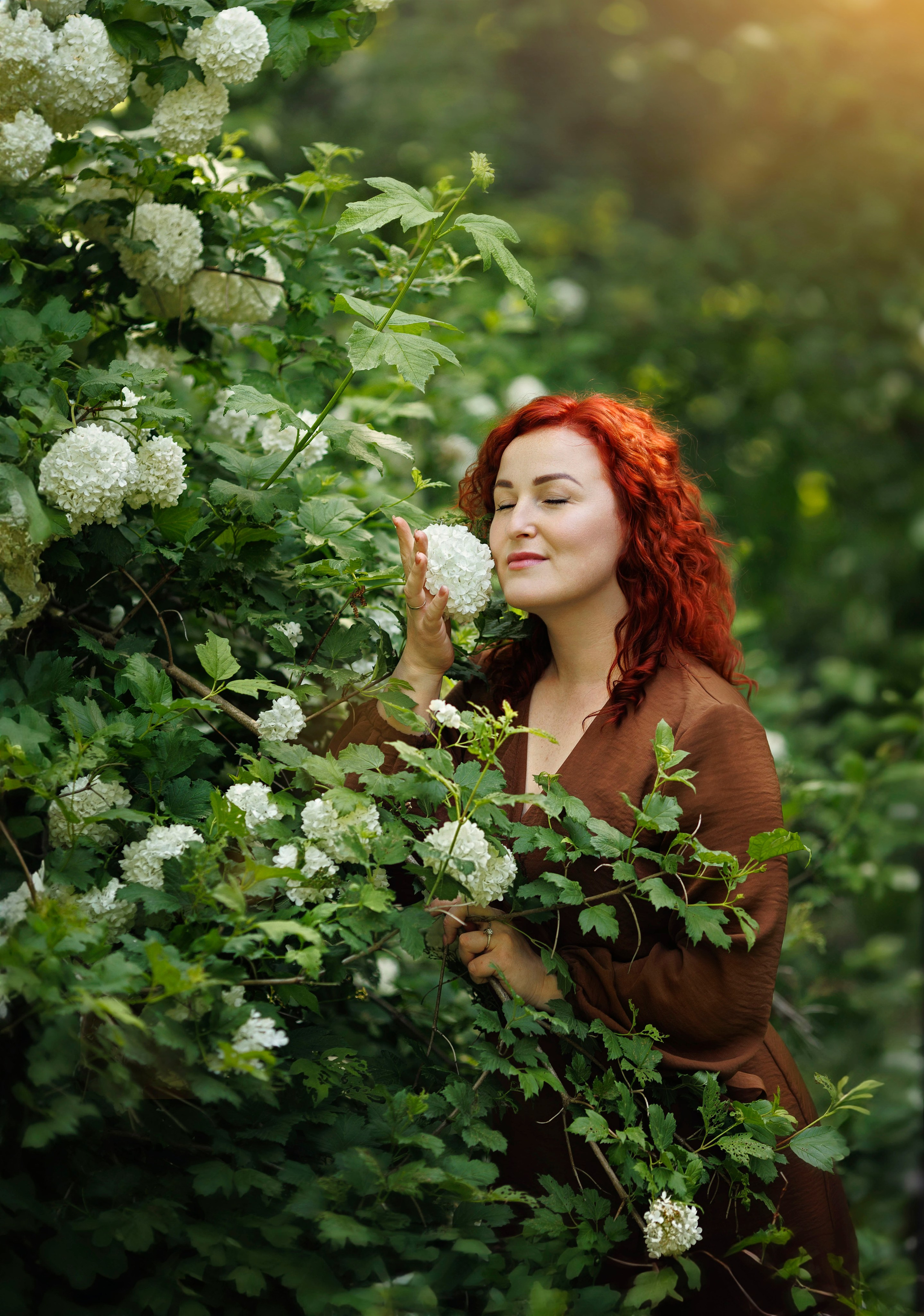 Family walking in the park. Family photographer in Vilnuis Svetlana Naumova