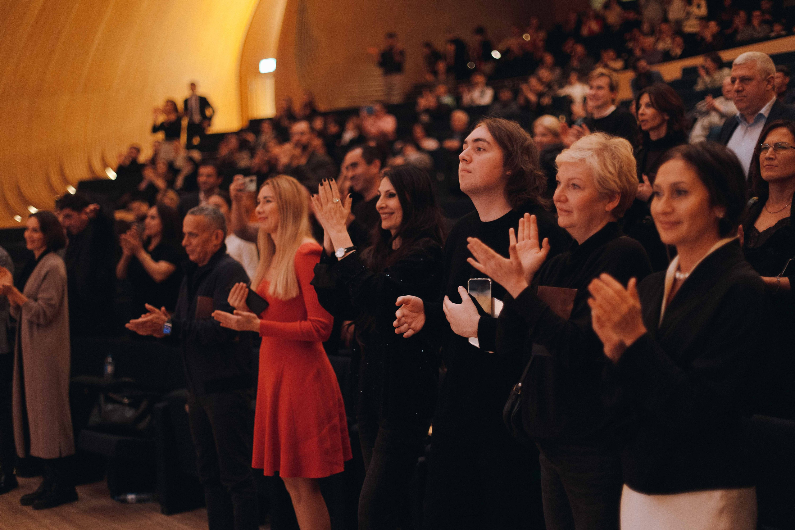 The Tchaikovsky Academic Grand Symphony Orchestra in Baku. Wedding&Event photographer Ismail Rzayev in Baku