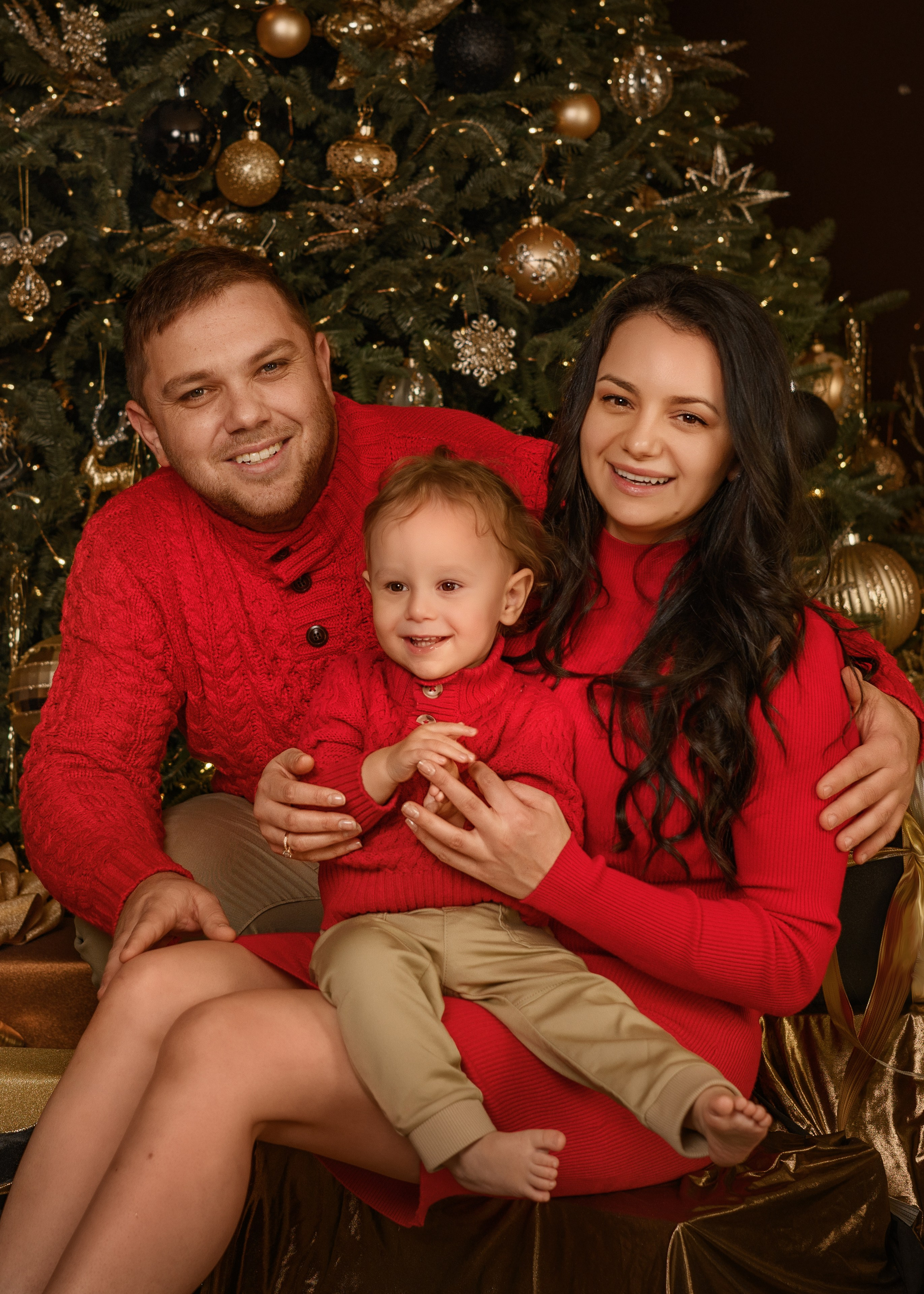 Janna+Nick+son. Wedding & family photography in Seattle area. Helen Michelle photographer