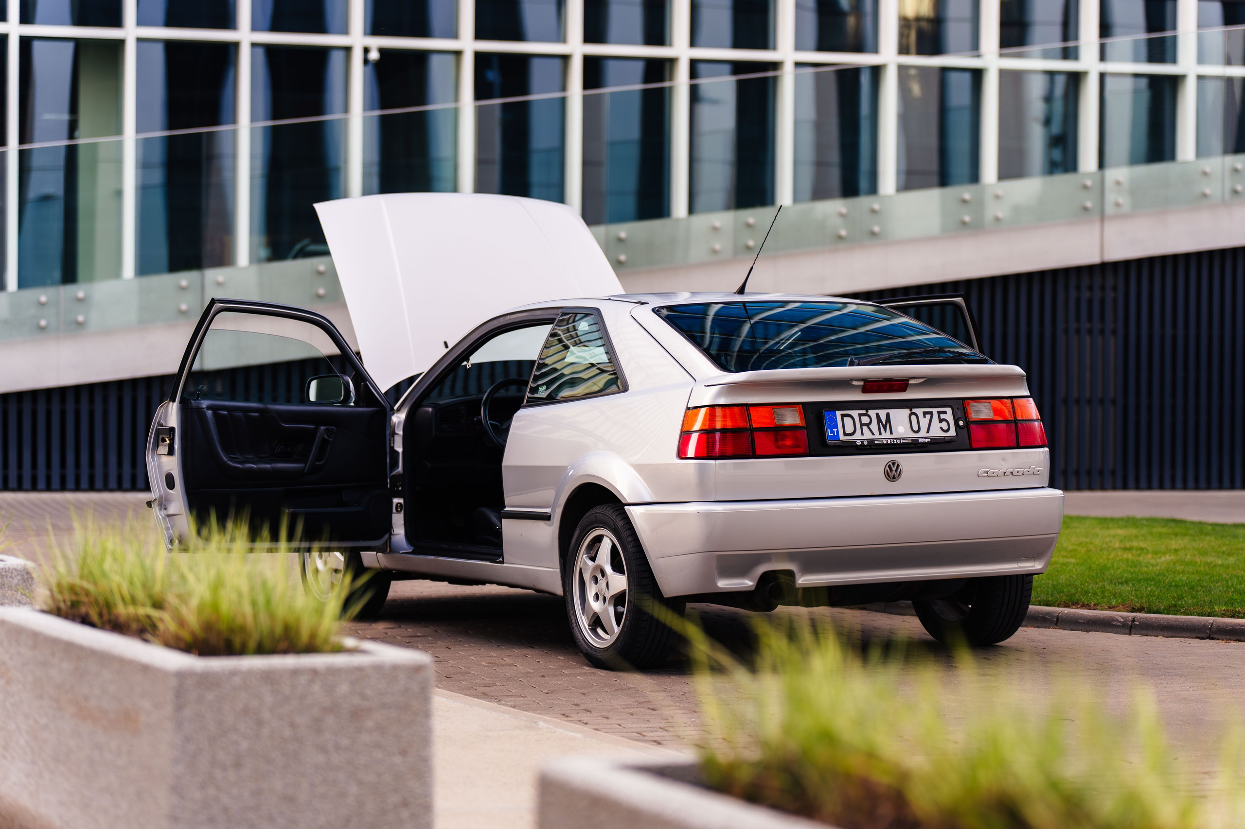 VW Corrado VR6. OnePIXEL