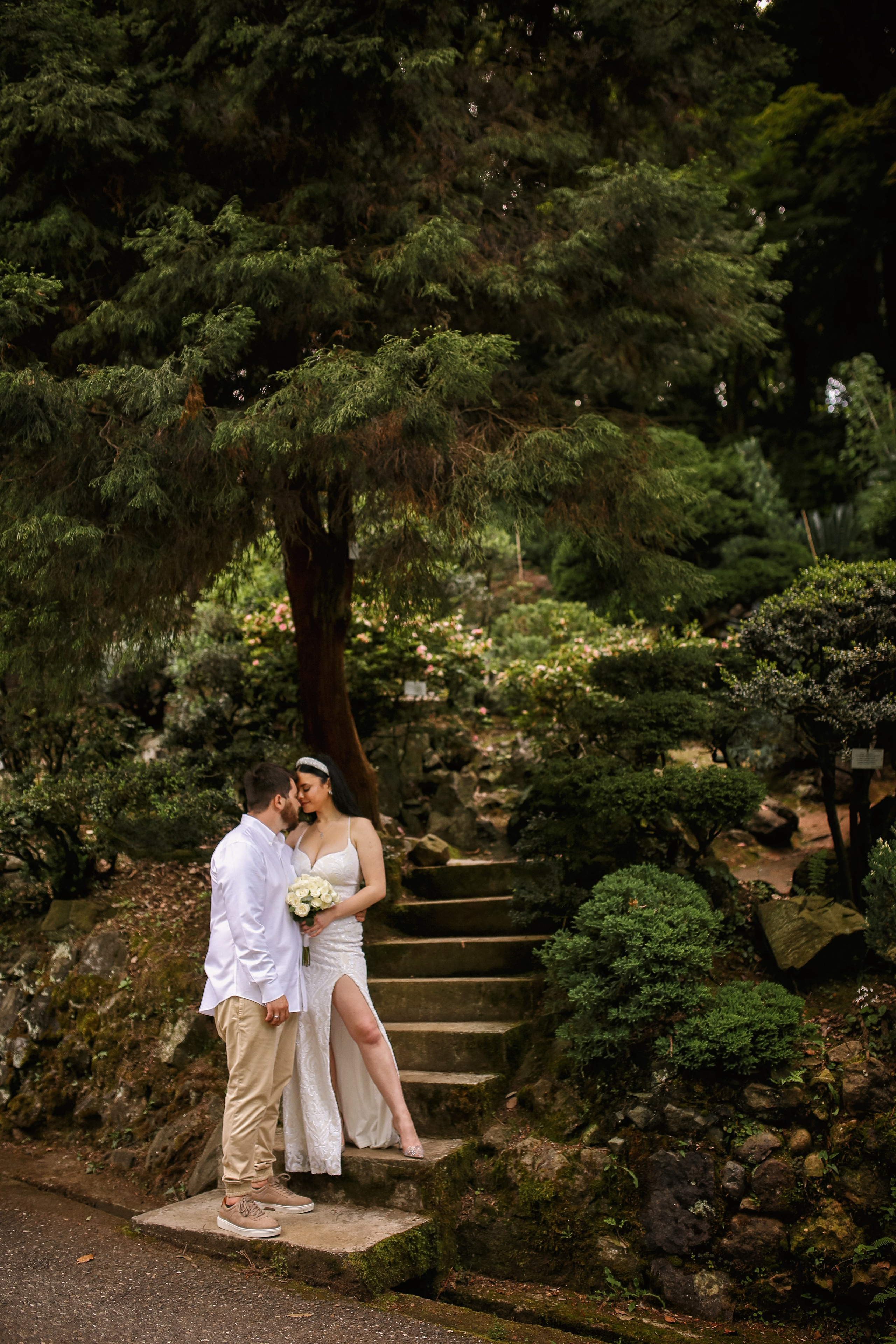 In the garden…. Свадебный, семейный и детский фотограф в Беларуси и за ее пределами