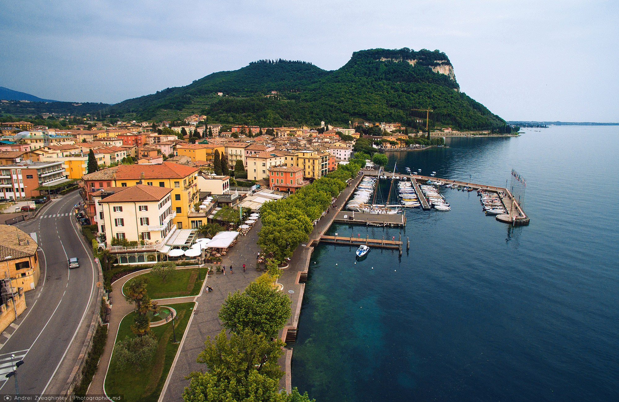 Sedinta foto love story la Lago di Garda - fotograf nunta Italia - Andrei Zveaghintev. Fotograf nunta si familie in Moldova, Chisinau - Andrei Zveaghintev
