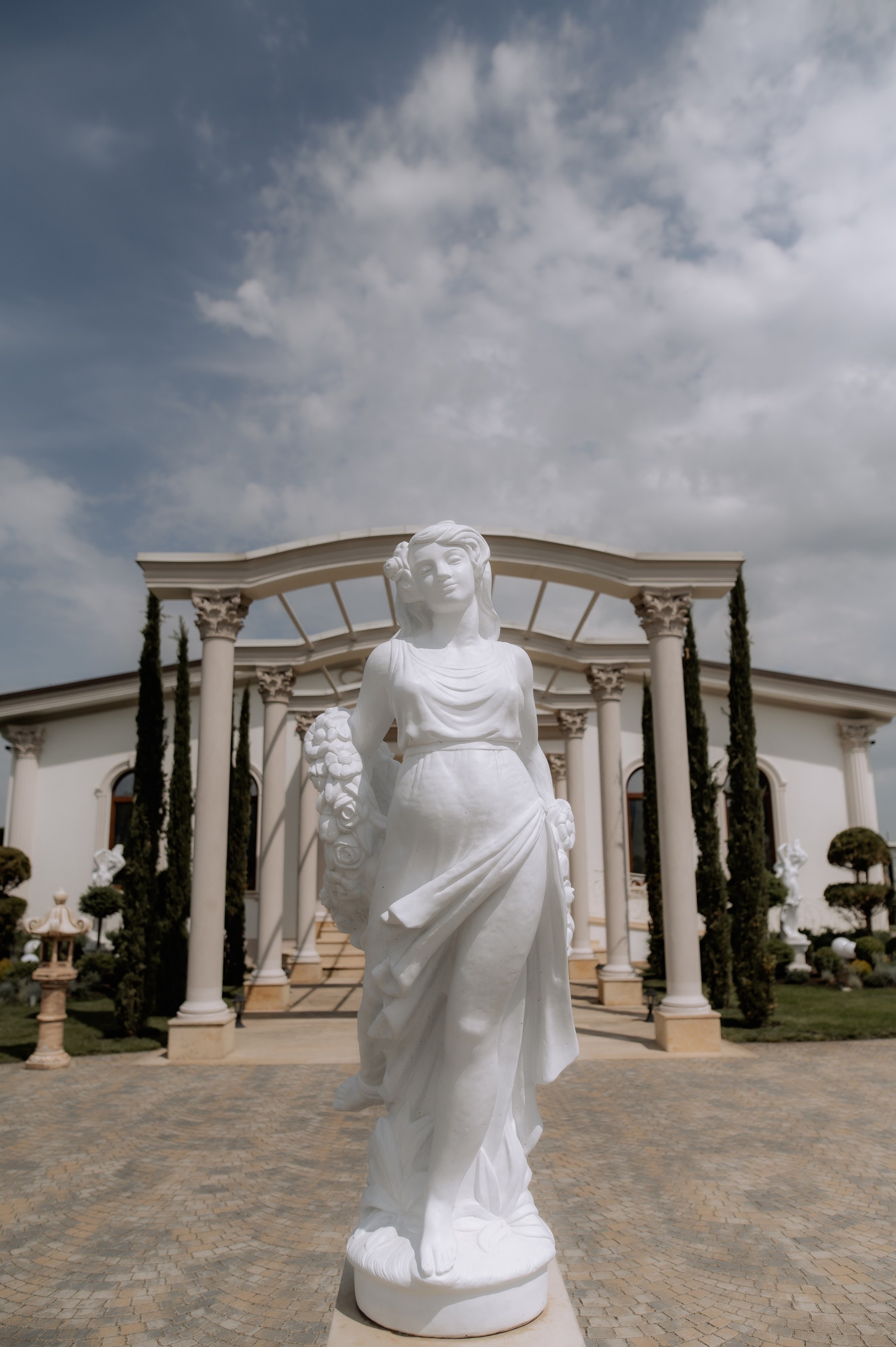 Cum să alegi un fotograf de nuntă în stilul tău. Proud Vision Weddings | Wedding Photography & Film — Servicii profesionale Foto Video Nunta Iasi