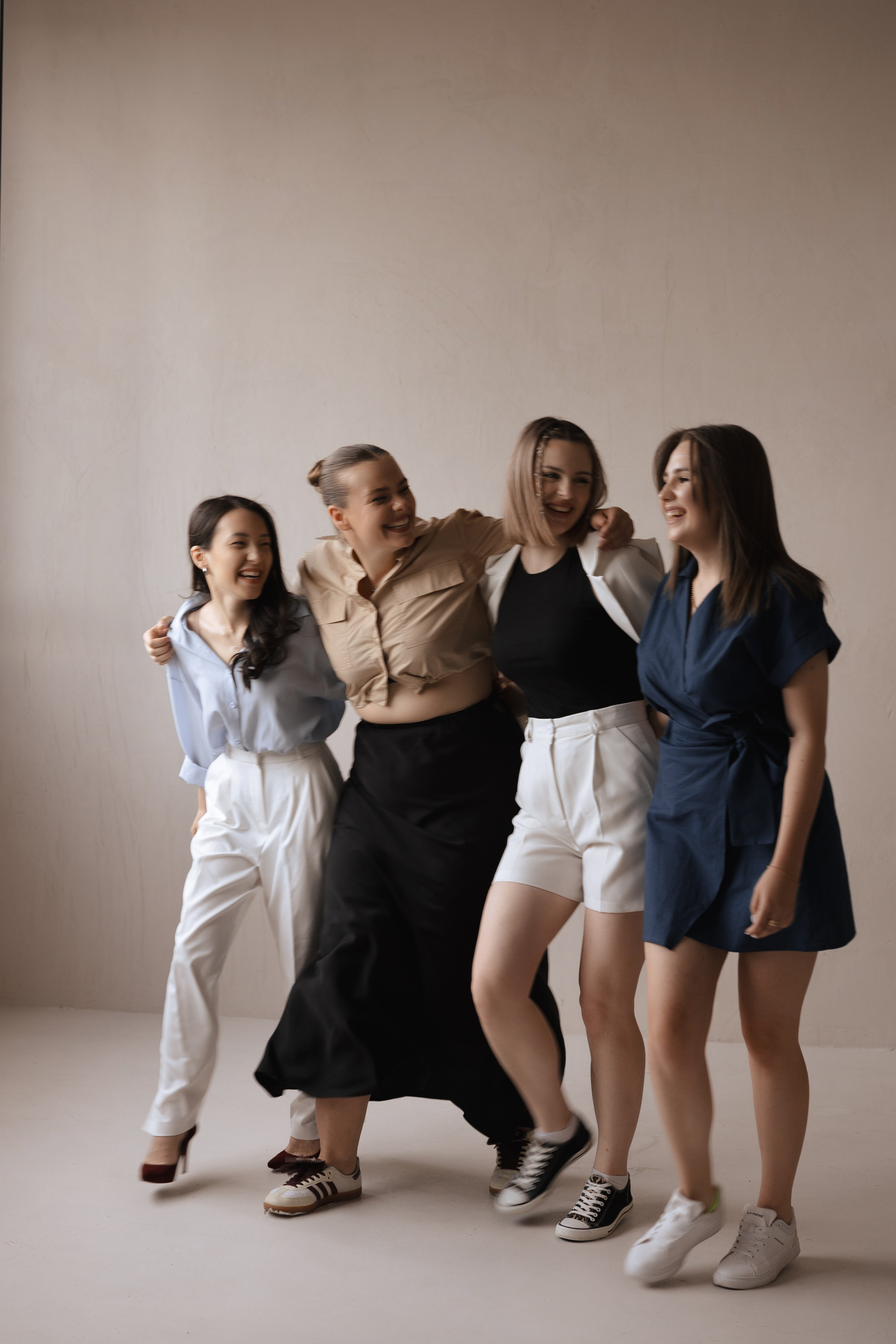 SMM AGENCY. Азимжан Нуритдинходжаев — свадебный фотограф