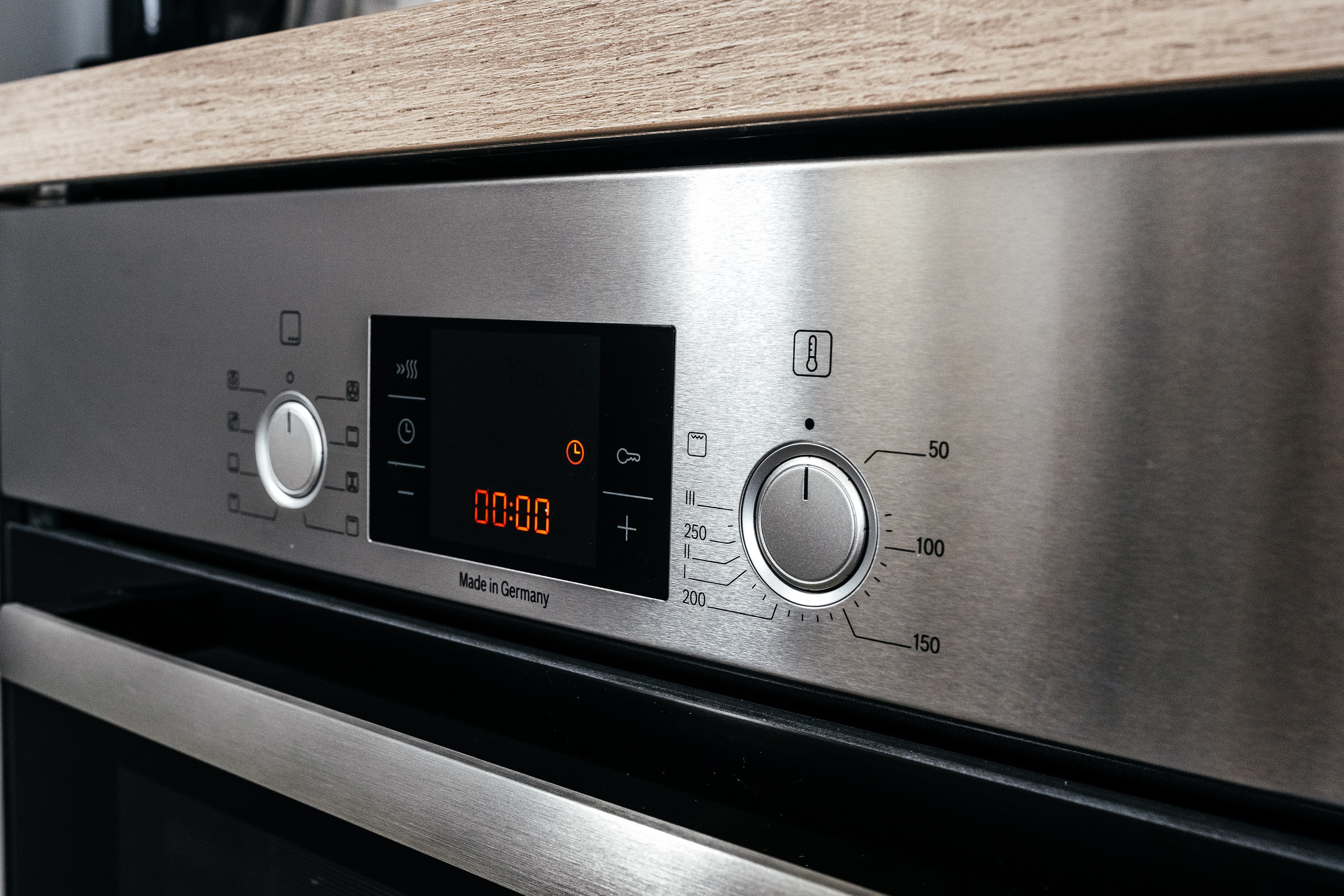 Real Estate Photography. Montenegro. EVAN ARISTOV WEDDING PHOTOGRAPHY — Seattle Wedding Photographer