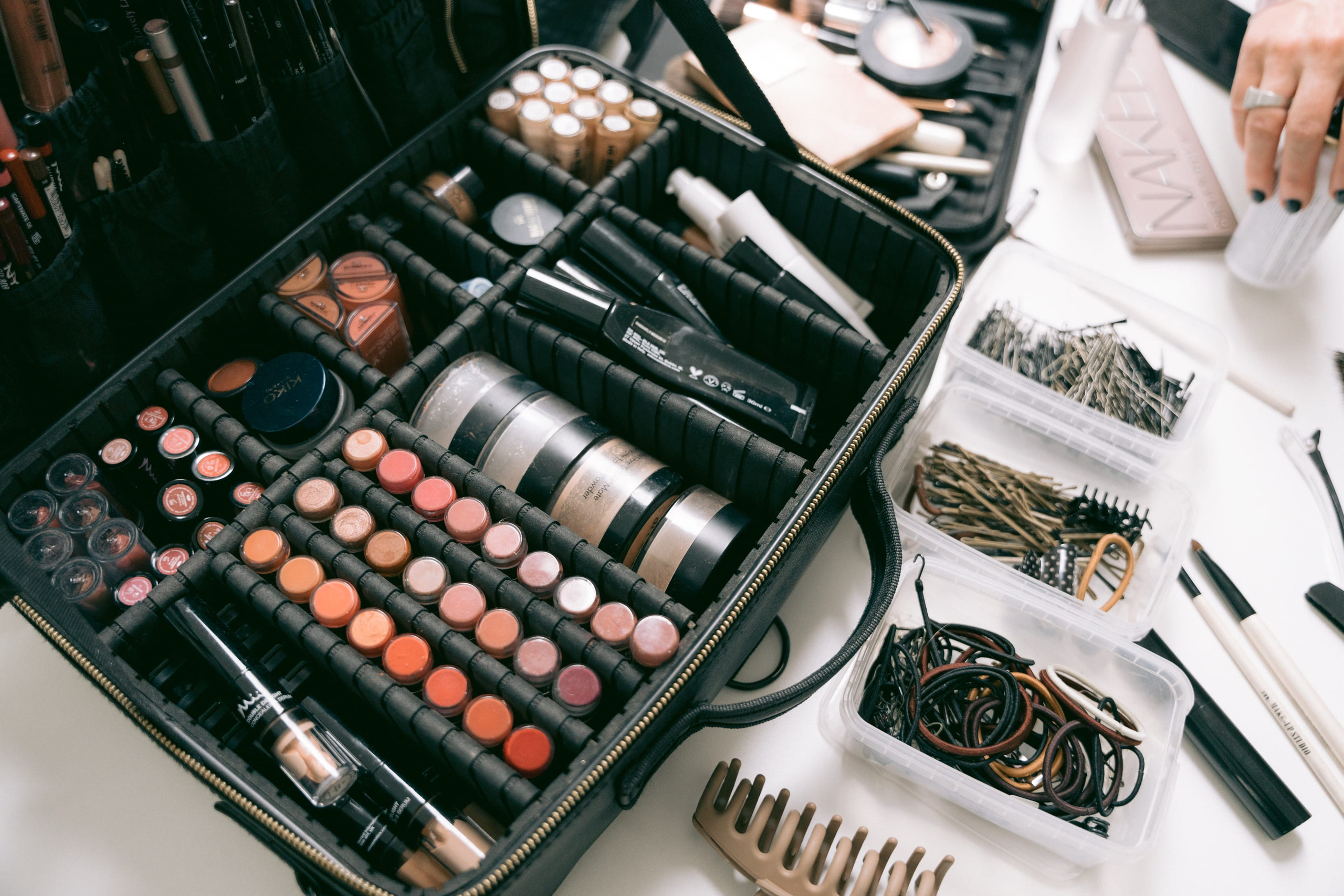 Wedding Tessa & Jasper Hasselt. Little Birdie – Jouw familie- en huwelijksfotograaf in België en daarbuiten