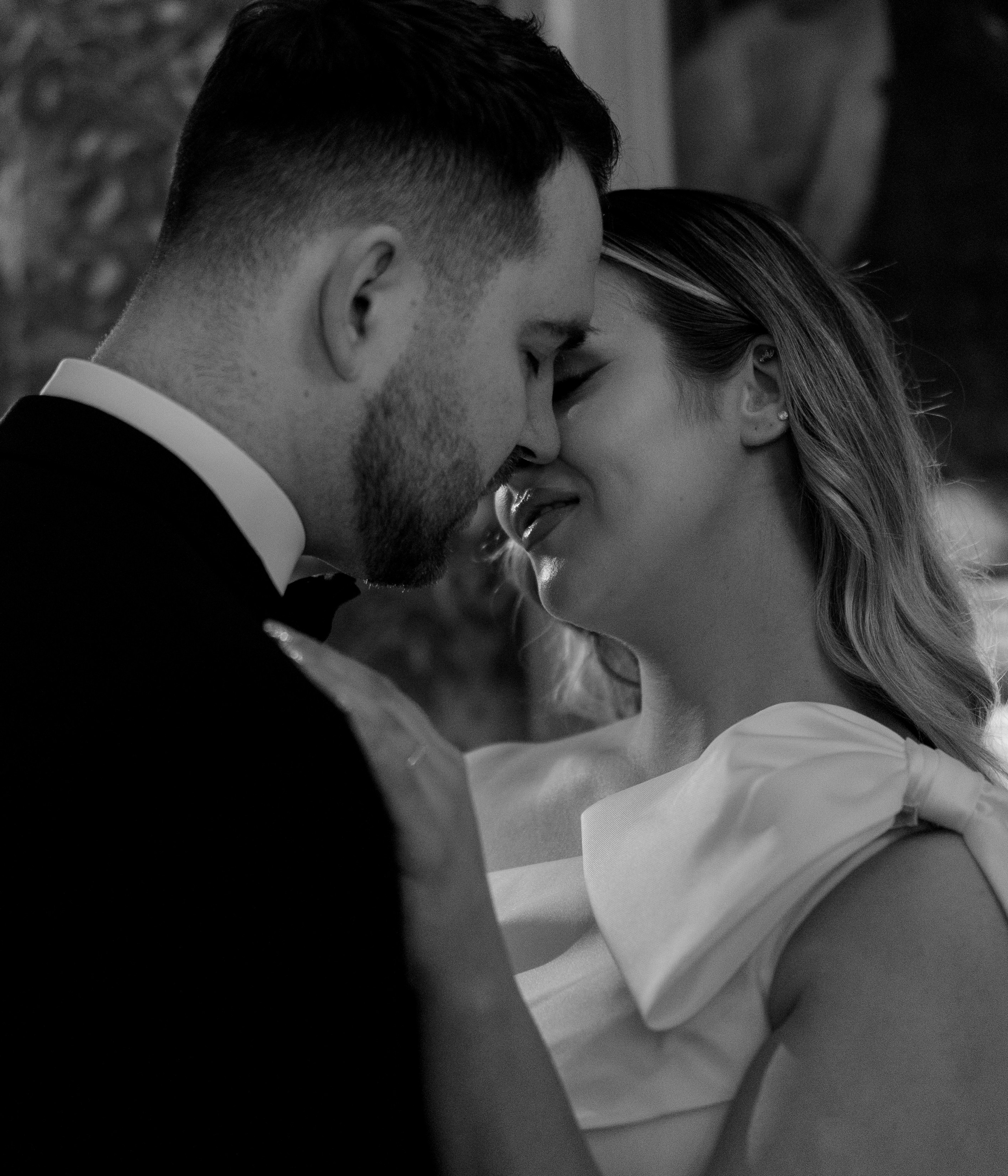 Cabra Castle, Cavan. Wedding Photographer in Dublin Miruna Daiana