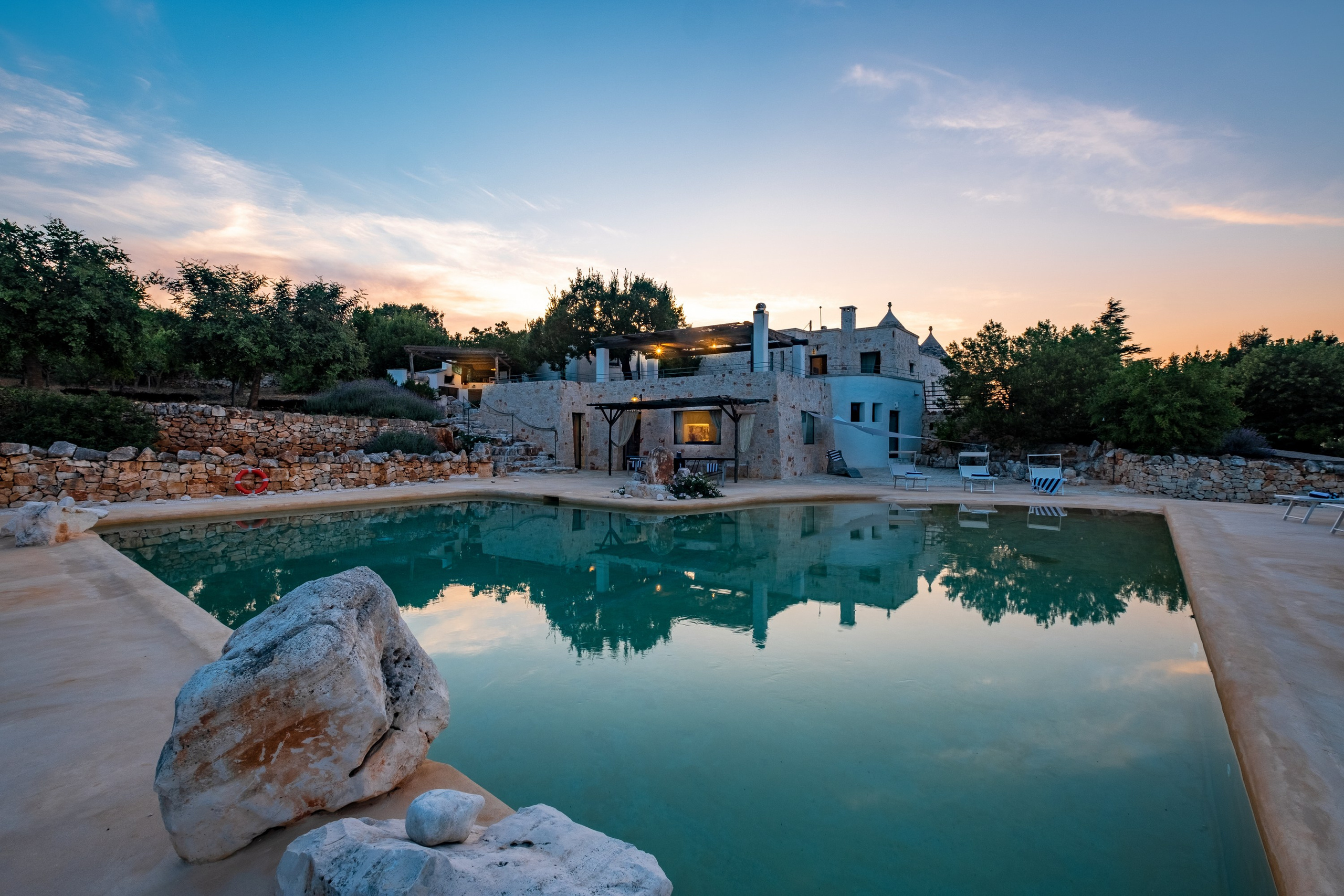 Amazing view of a B&B in the Cisternino countryside (Valle D'Itria, Martina Franca, Apulia, Alberobello, Cisternino, Ostuni, Polignano, Apulia)